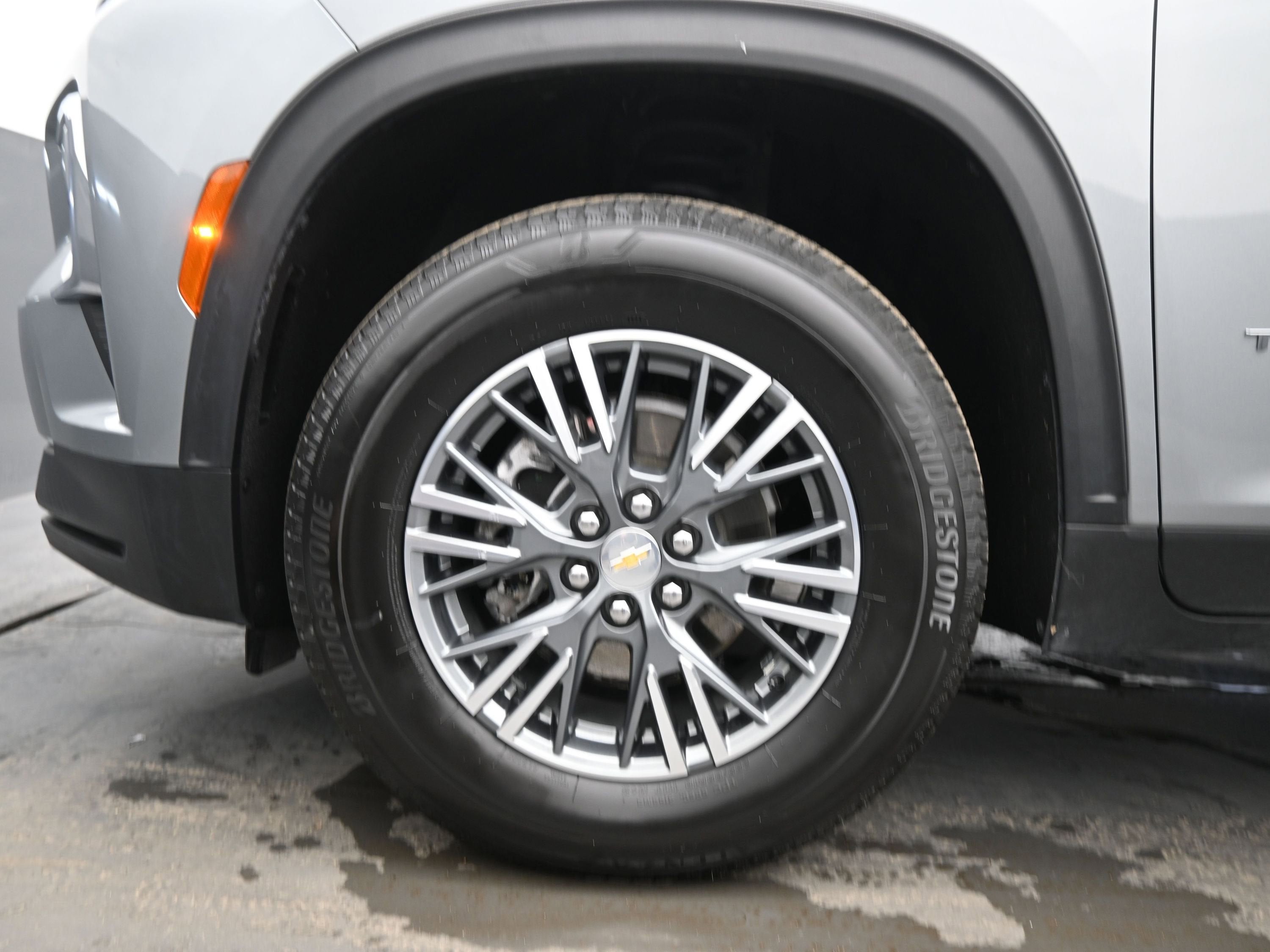 2025 Chevrolet Traverse FWD LT