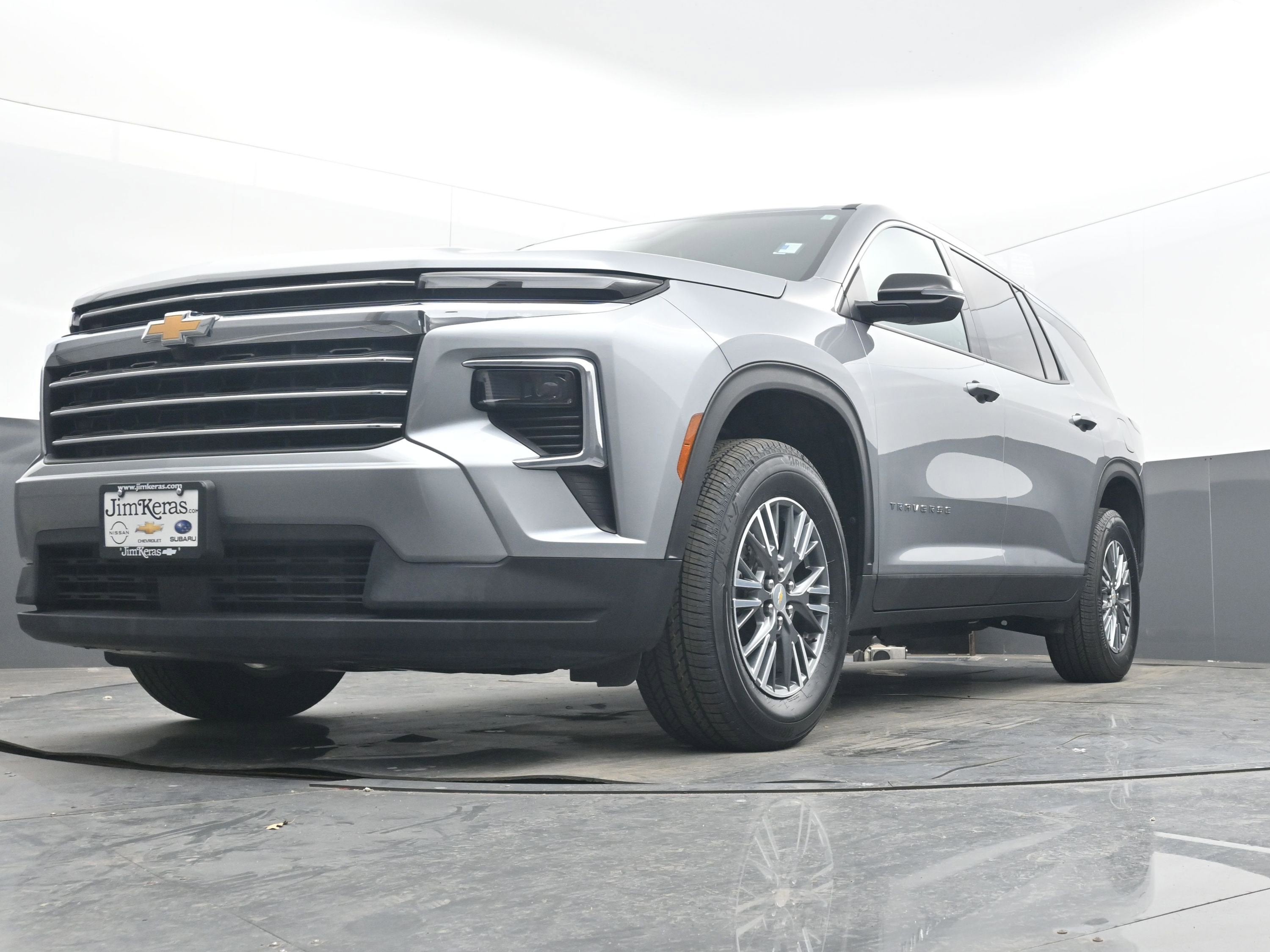 2025 Chevrolet Traverse FWD LT