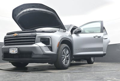 2025 Chevrolet Traverse FWD LT