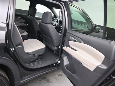 2025 Chevrolet Traverse FWD LT