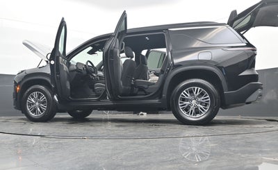 2025 Chevrolet Traverse FWD LT