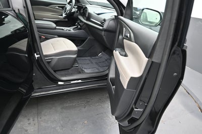 2025 Chevrolet Traverse FWD LT