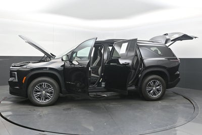 2025 Chevrolet Traverse FWD LT