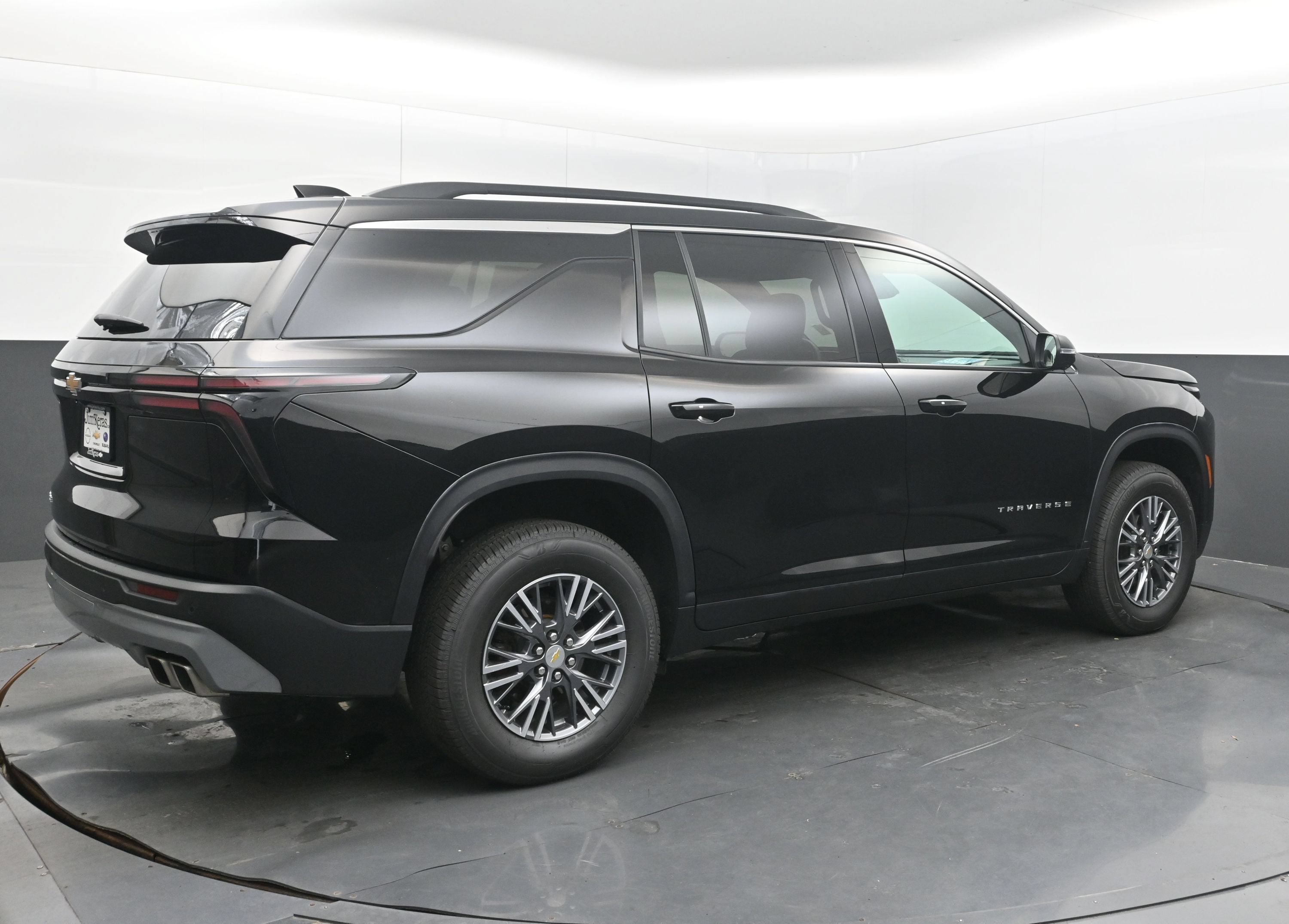 2025 Chevrolet Traverse FWD LT