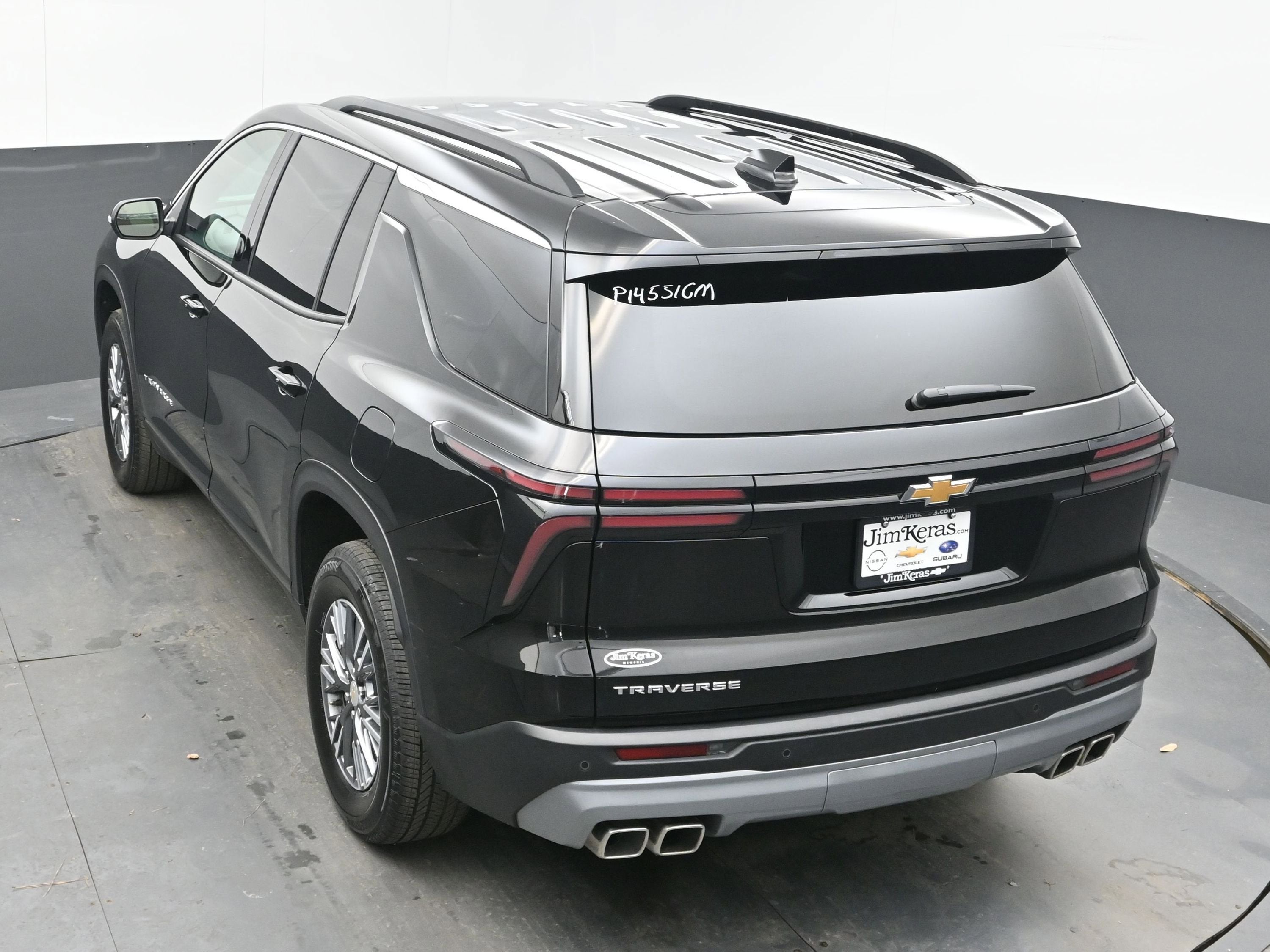 2025 Chevrolet Traverse FWD LT