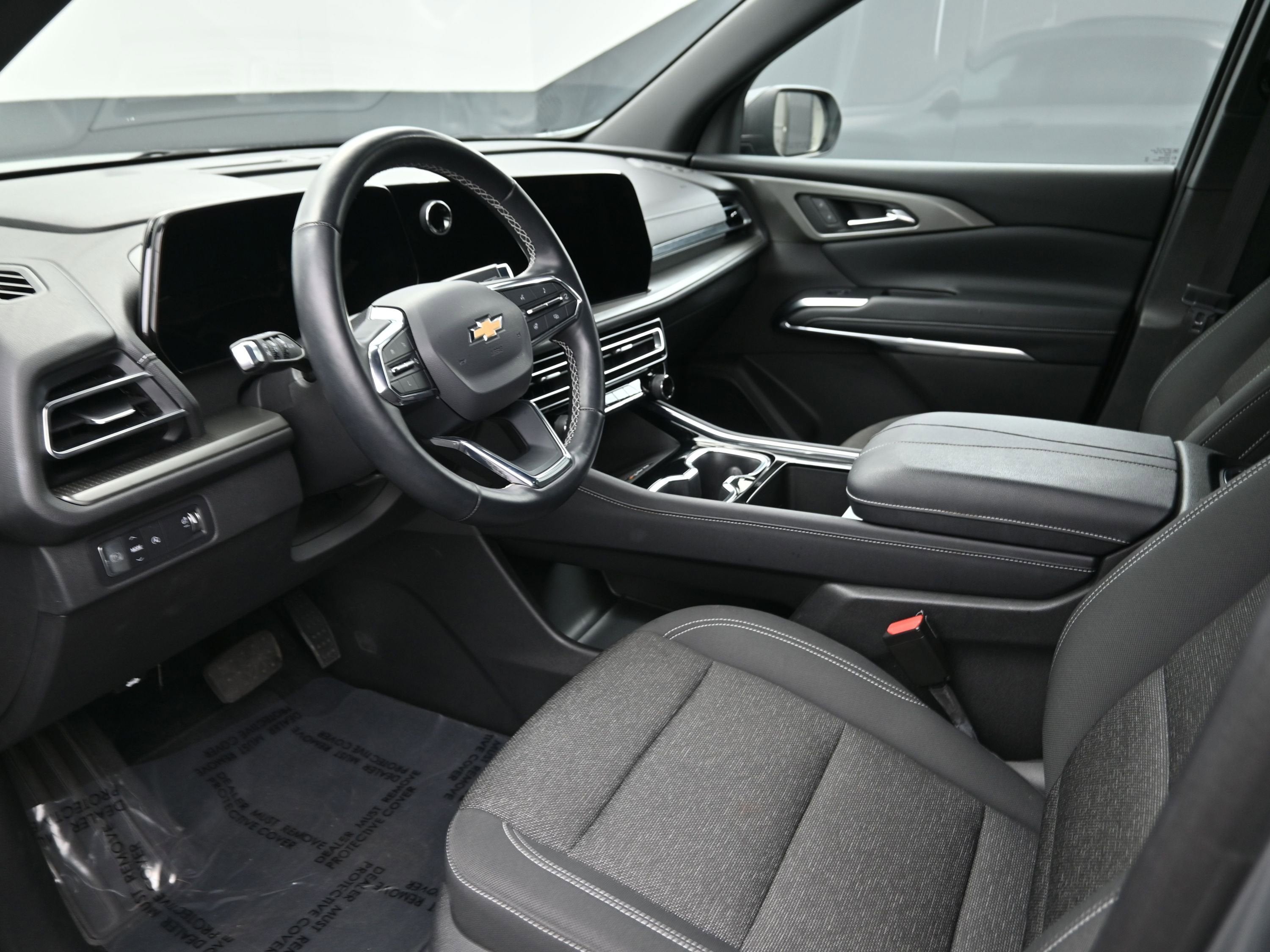 2025 Chevrolet Traverse FWD LT