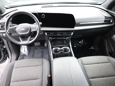 2025 Chevrolet Traverse FWD LT