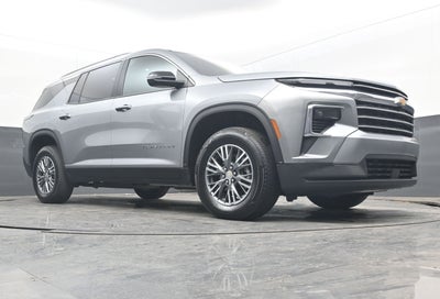 2025 Chevrolet Traverse FWD LT