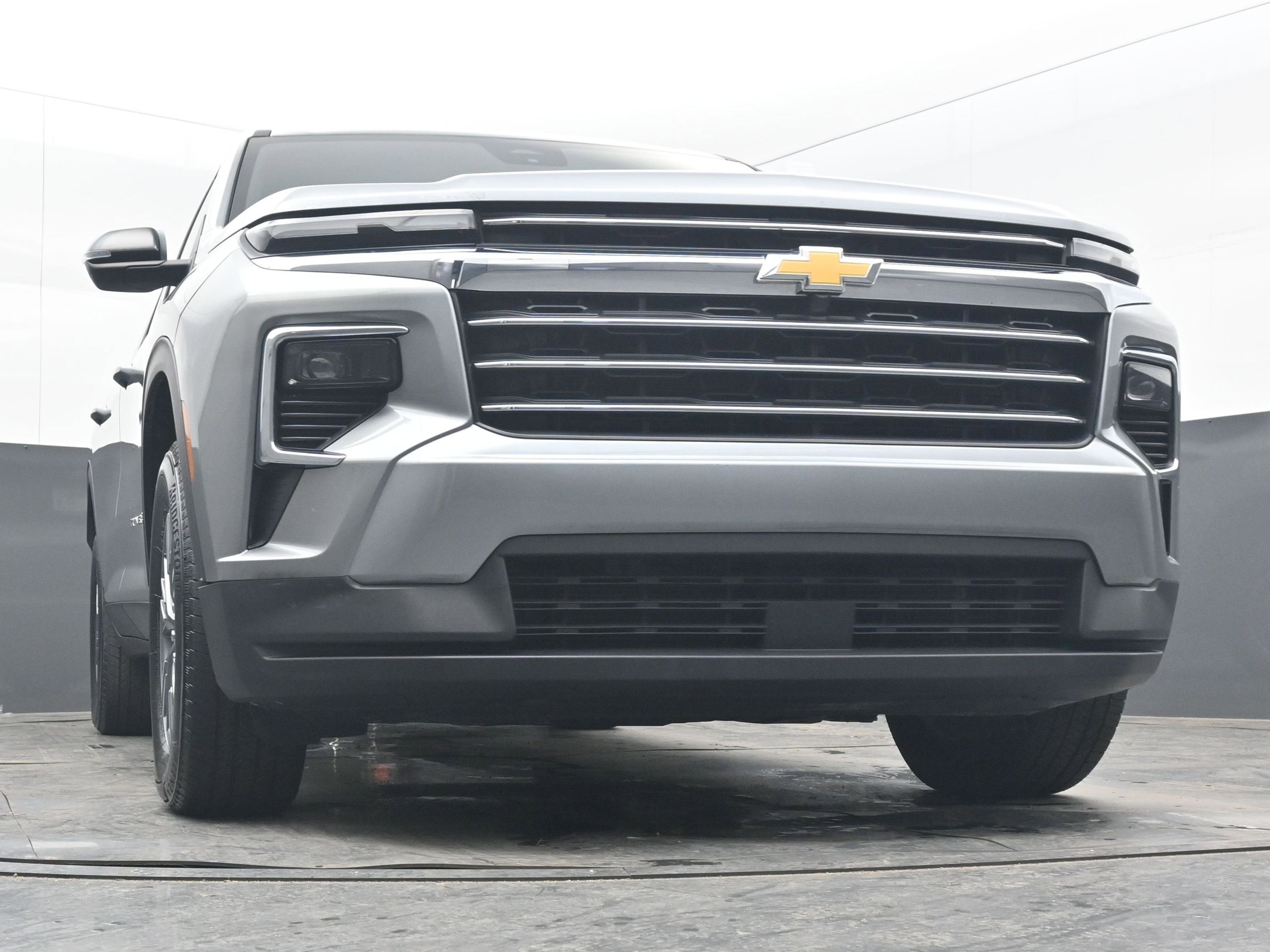 2025 Chevrolet Traverse FWD LT