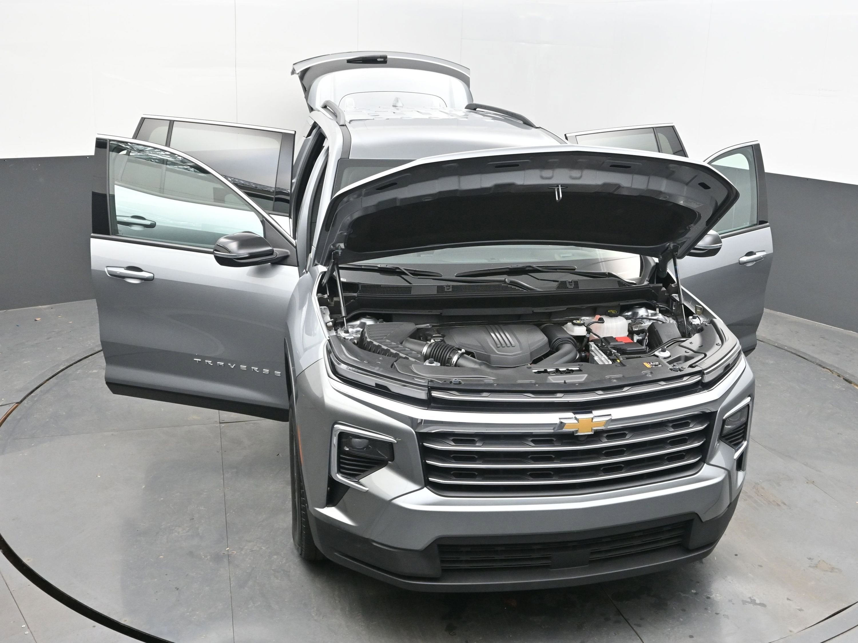 2025 Chevrolet Traverse FWD LT