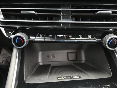 2025 Chevrolet Traverse FWD LT