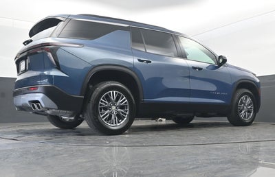 2025 Chevrolet Traverse FWD LT