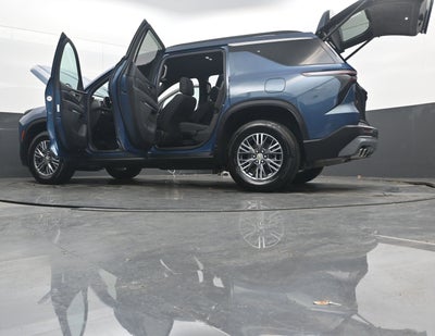 2025 Chevrolet Traverse FWD LT