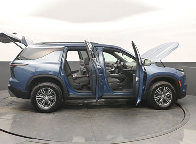 2025 Chevrolet Traverse FWD LT