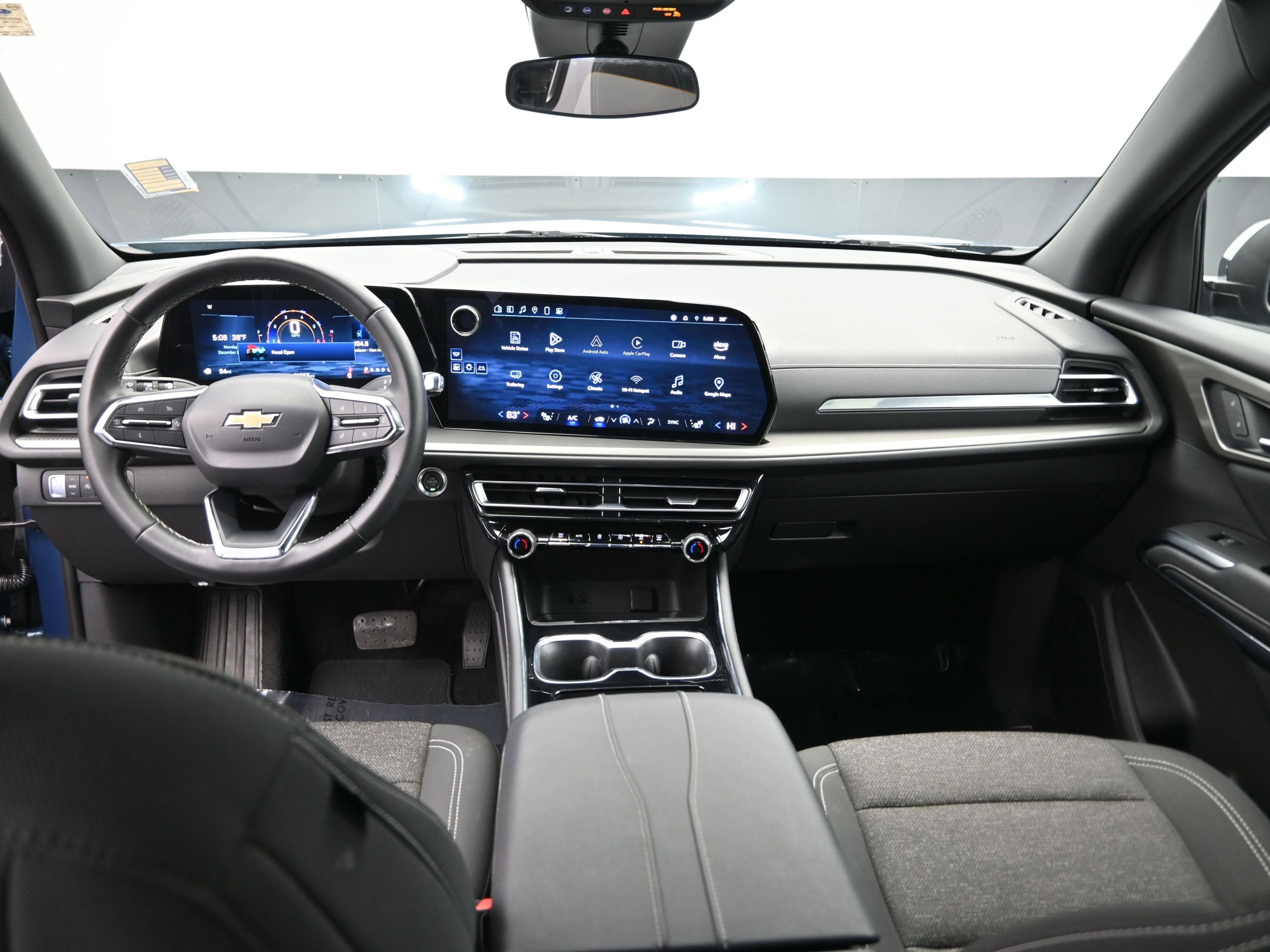 2025 Chevrolet Traverse FWD LT