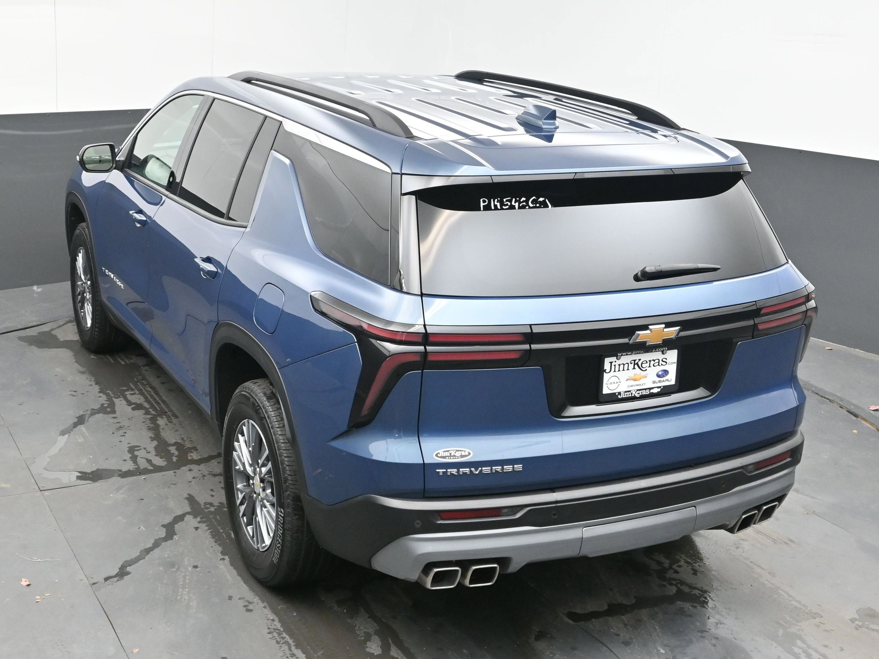 2025 Chevrolet Traverse FWD LT