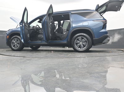 2025 Chevrolet Traverse FWD LT