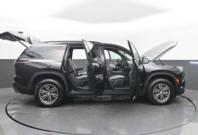 2025 Chevrolet Traverse FWD LT