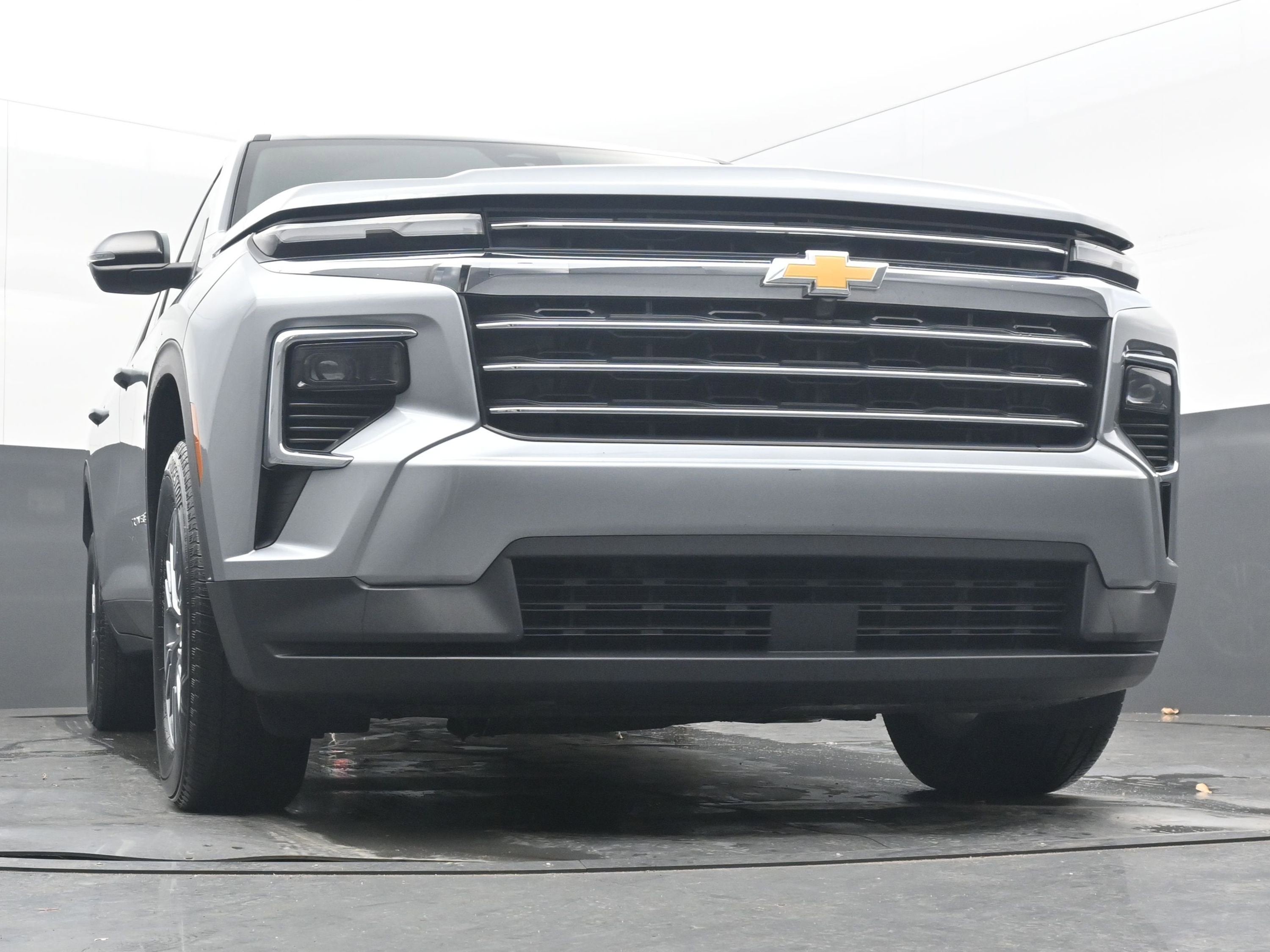 2025 Chevrolet Traverse FWD LT