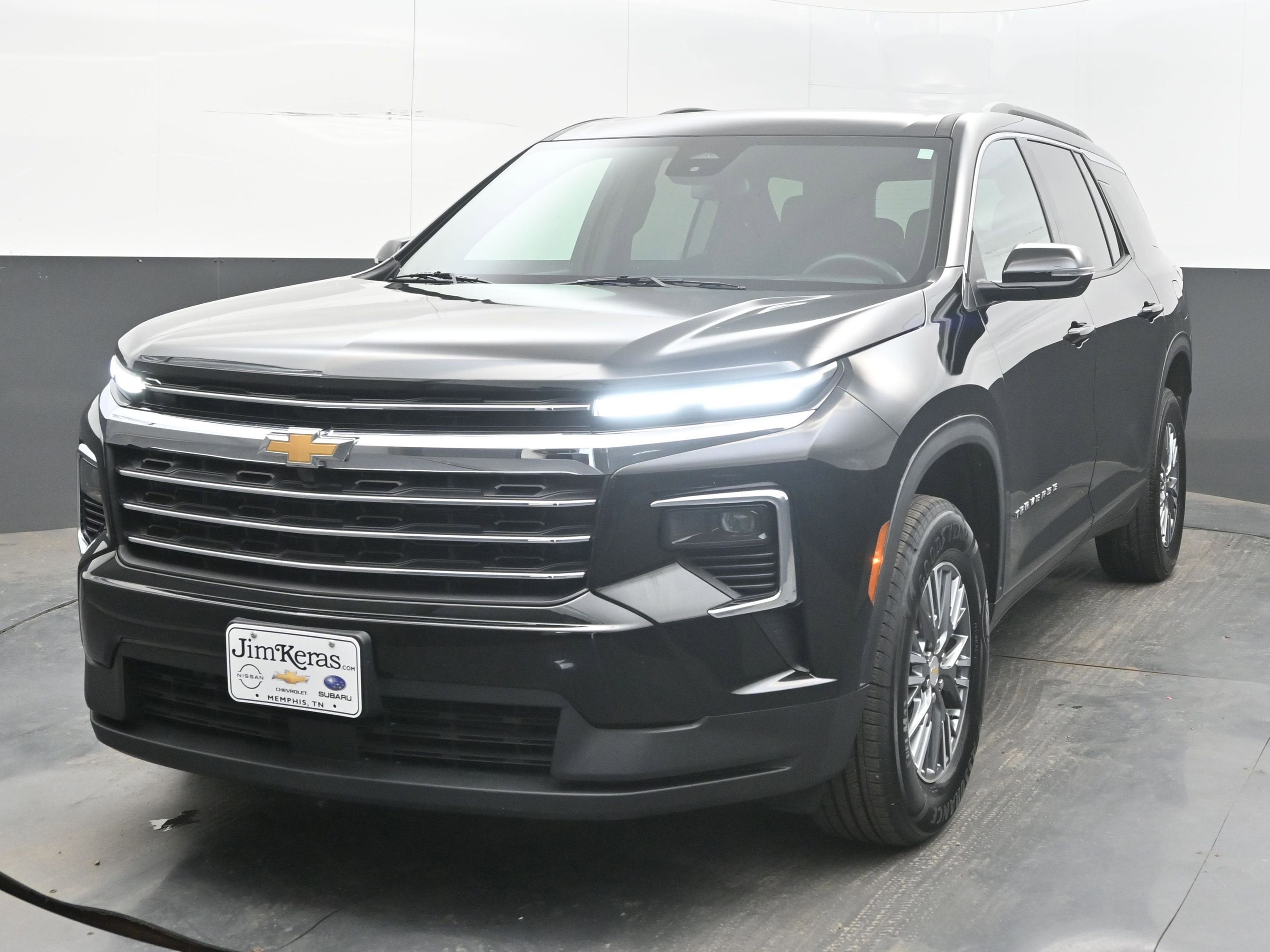 2025 Chevrolet Traverse FWD LT