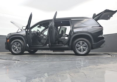 2025 Chevrolet Traverse FWD LT