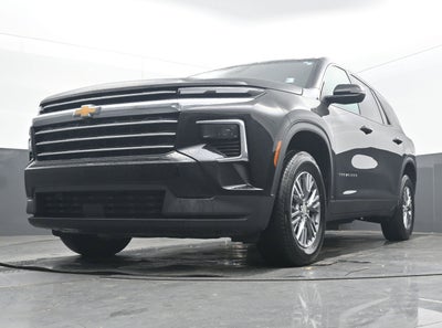 2025 Chevrolet Traverse FWD LT