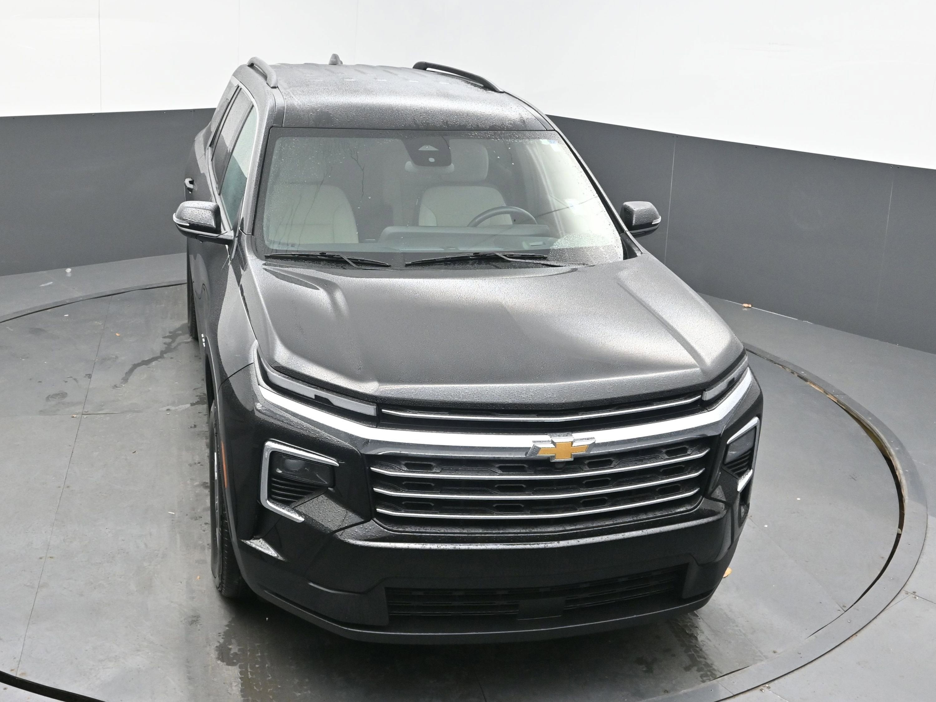 2025 Chevrolet Traverse FWD LT