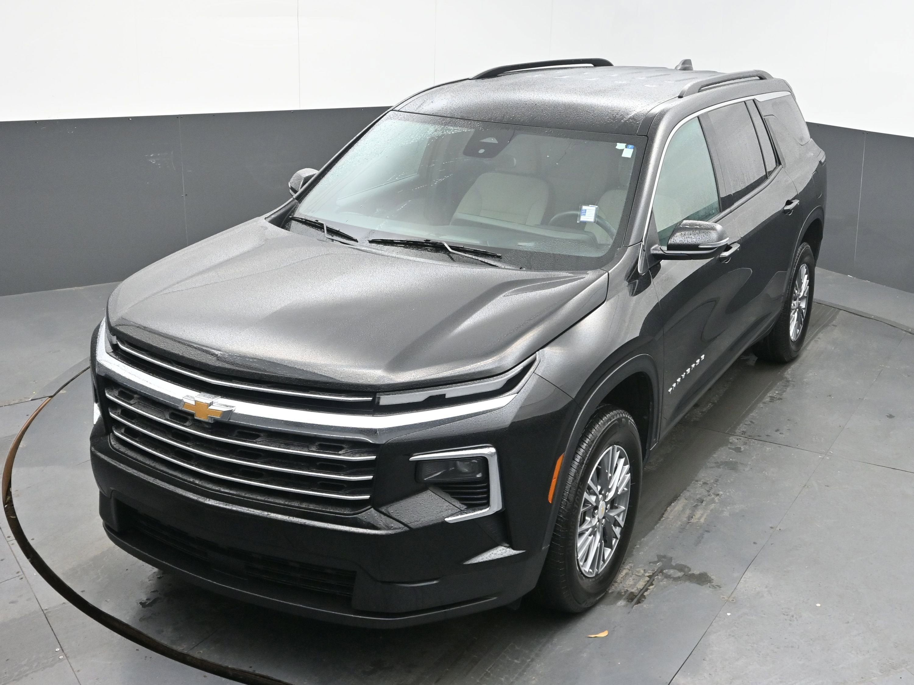 2025 Chevrolet Traverse FWD LT