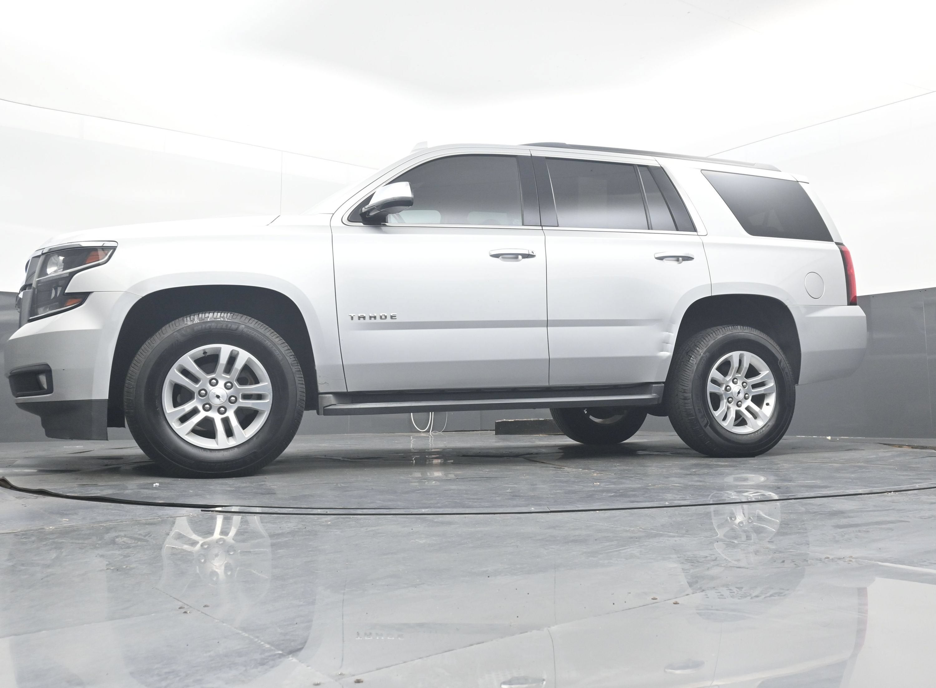 2017 Chevrolet Tahoe LS