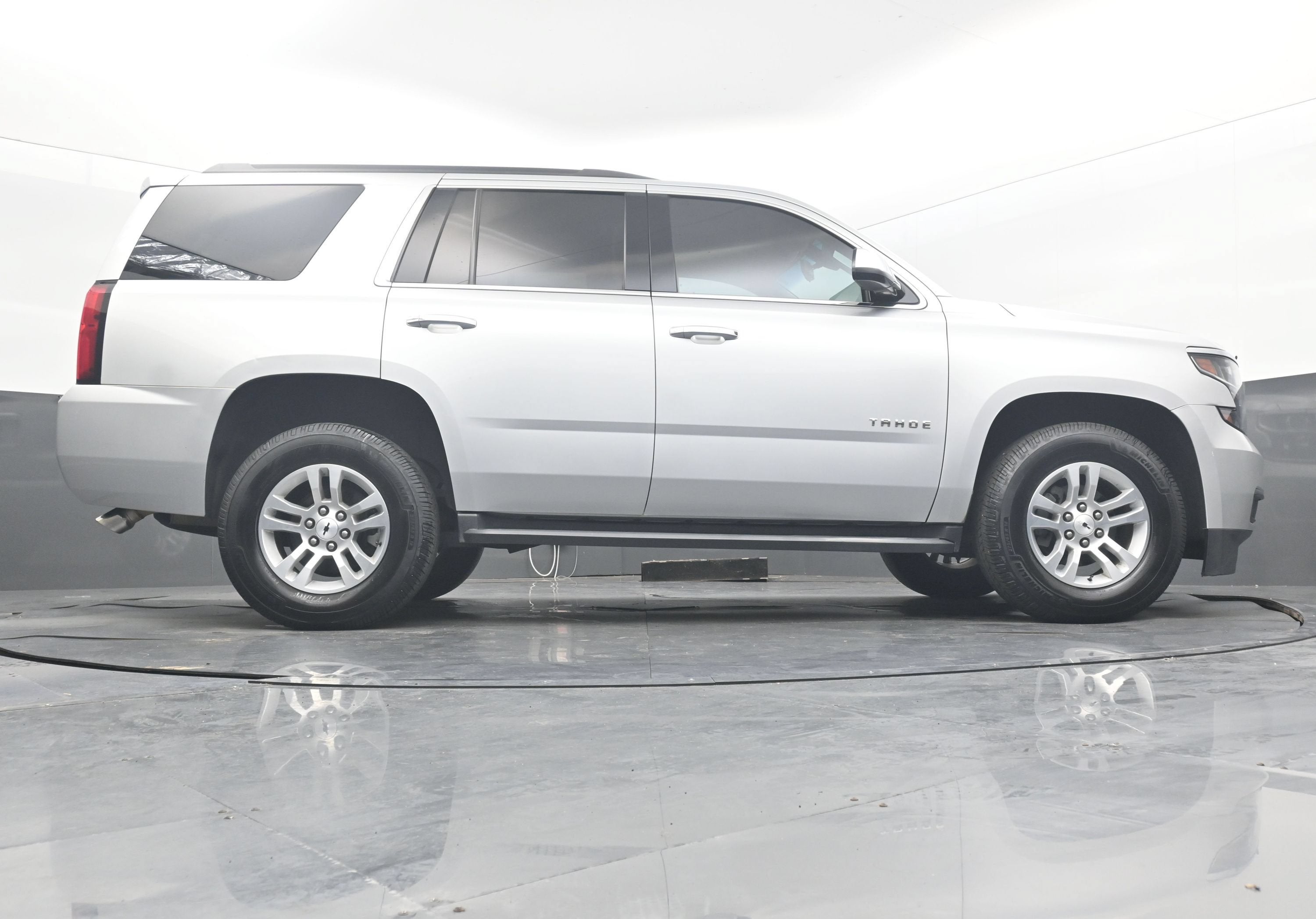 2017 Chevrolet Tahoe LS