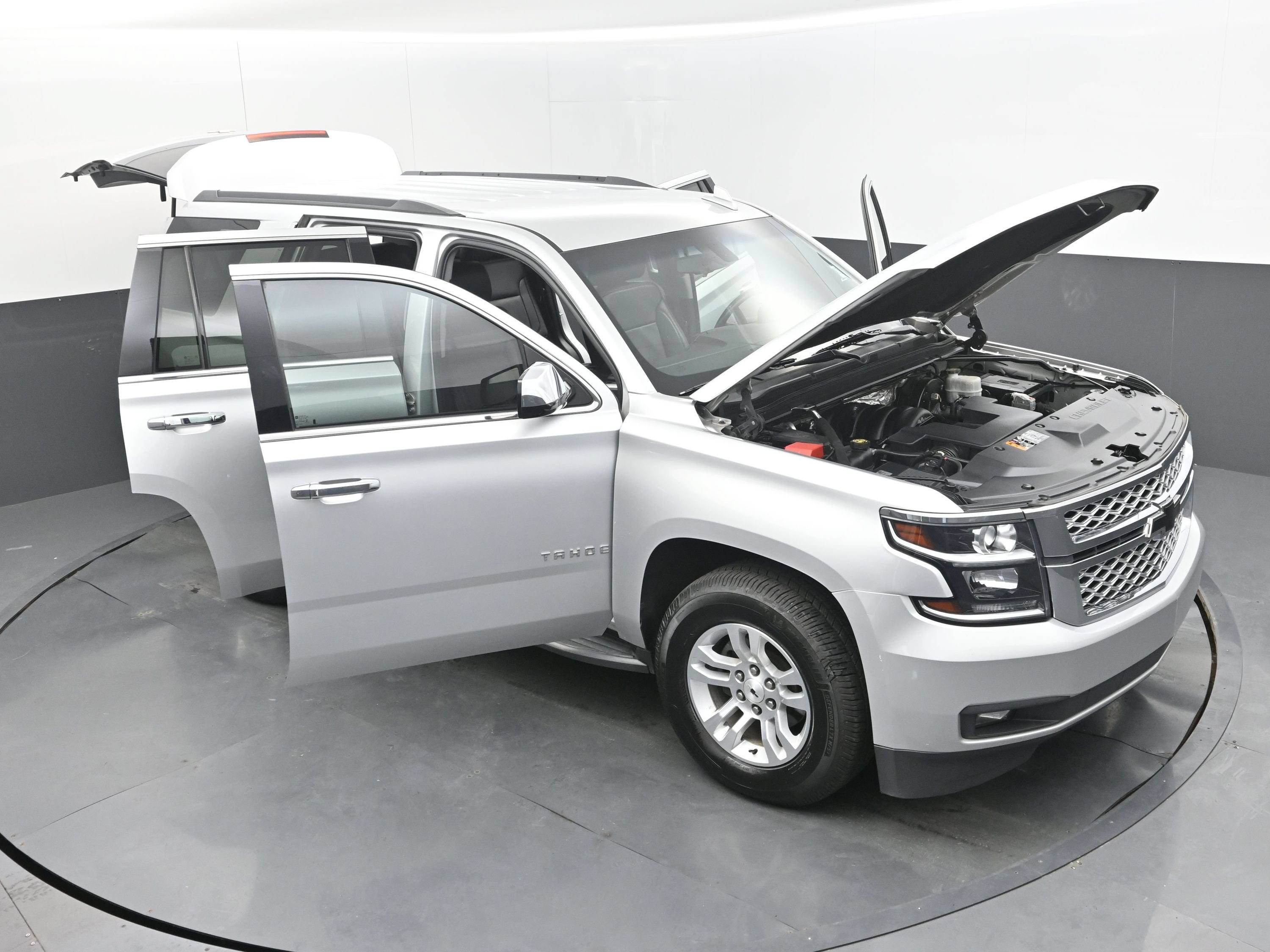 2017 Chevrolet Tahoe LS