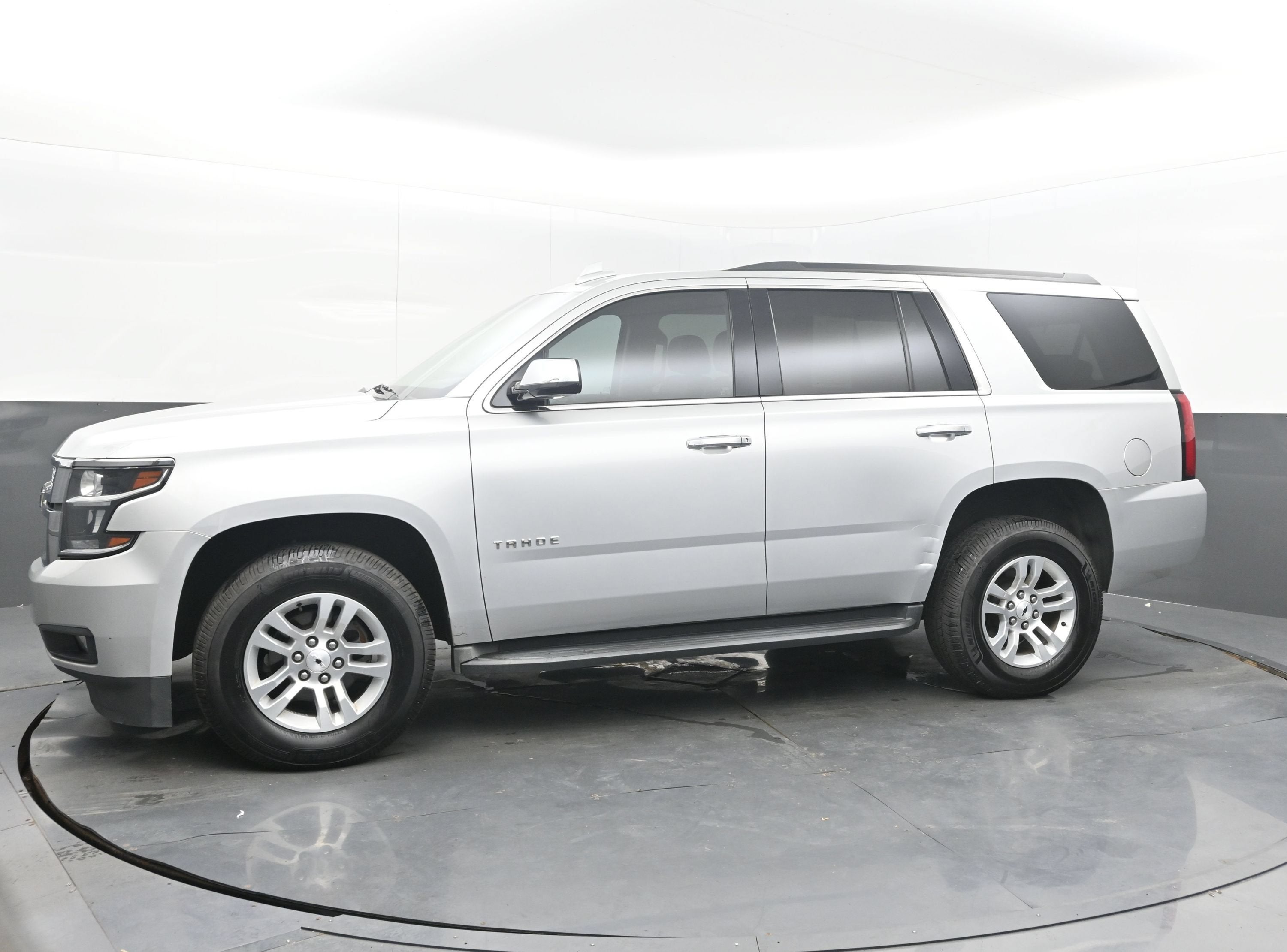 2017 Chevrolet Tahoe LS