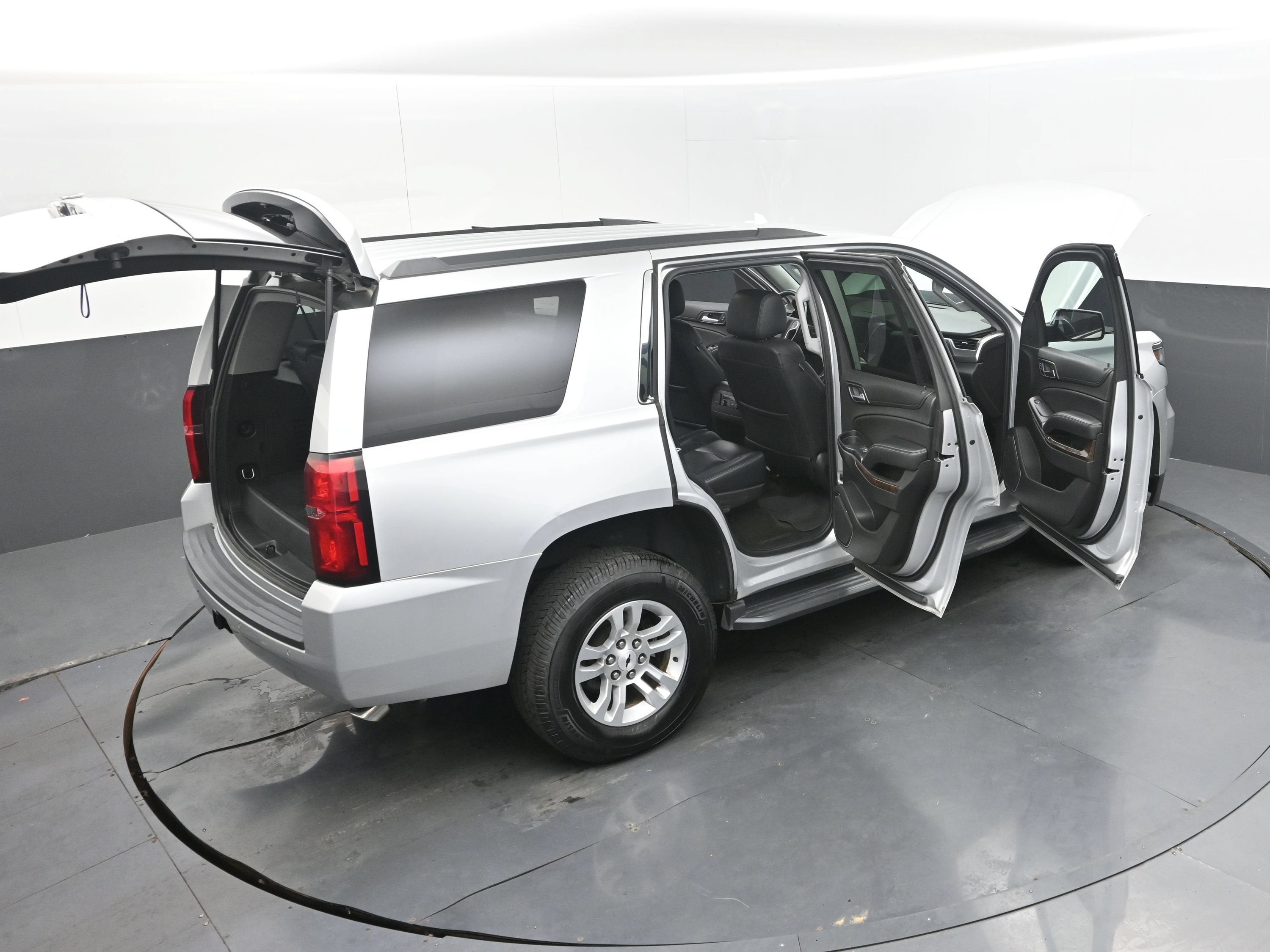 2017 Chevrolet Tahoe LS