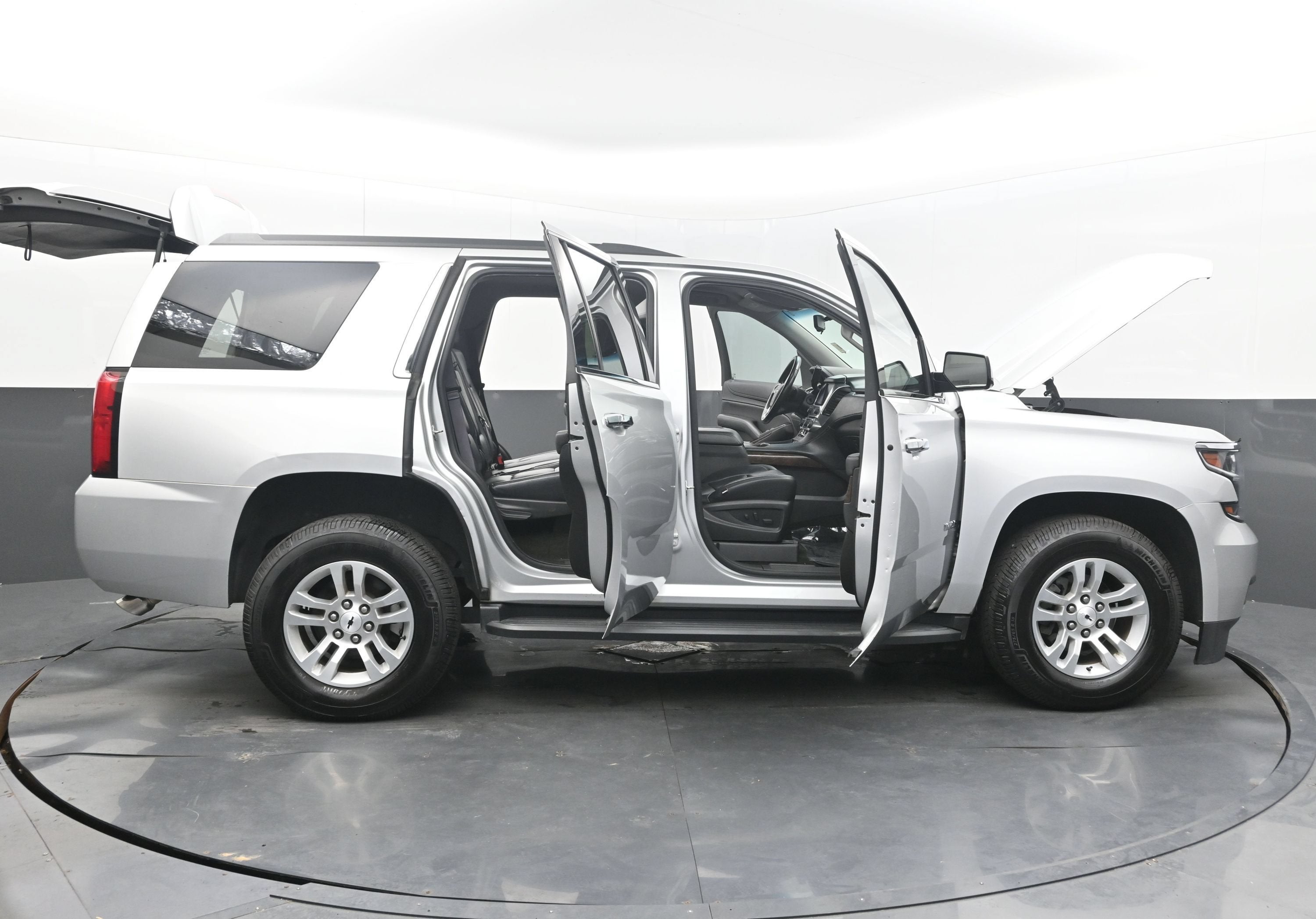 2017 Chevrolet Tahoe LS