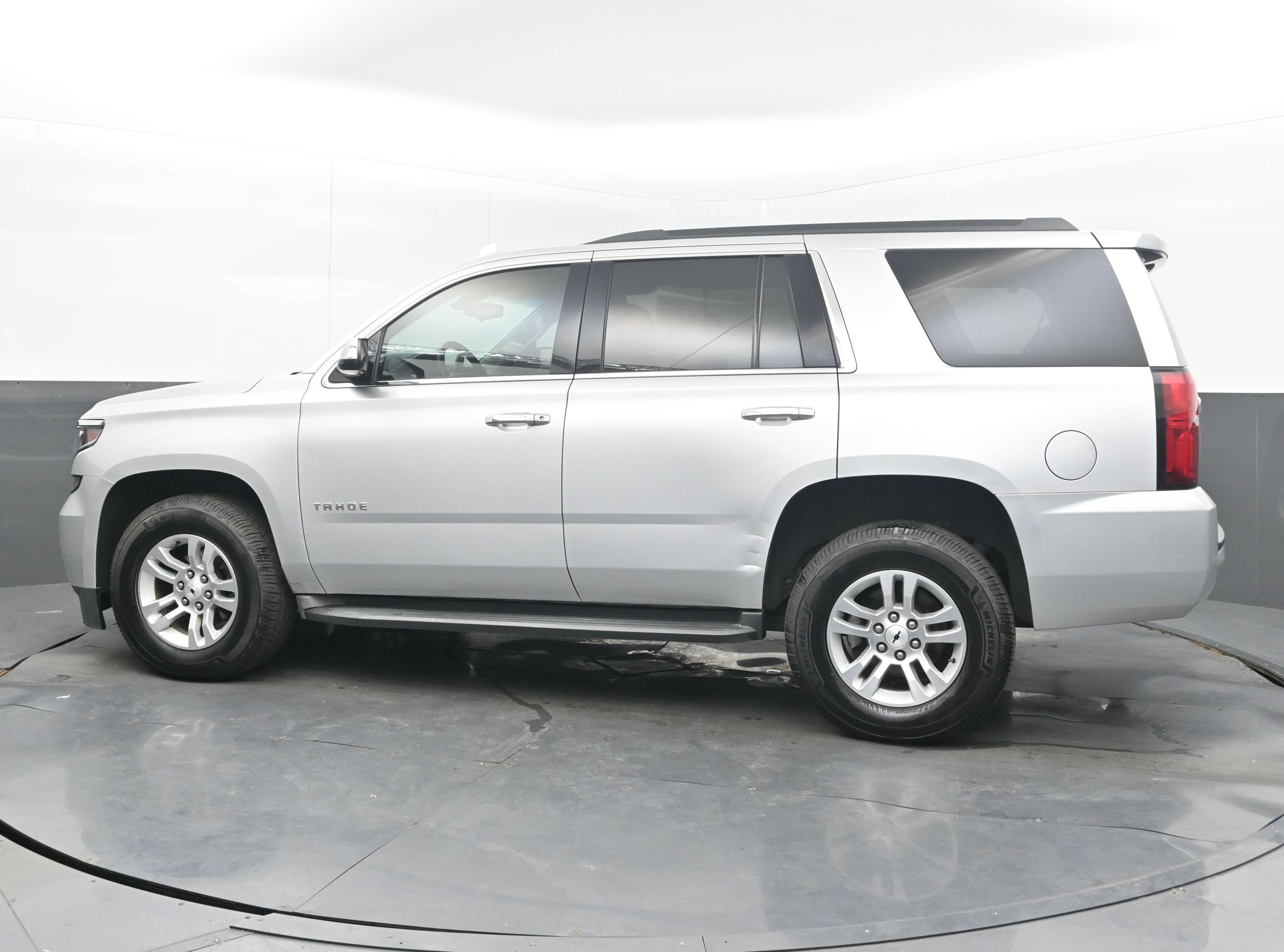 2017 Chevrolet Tahoe LS