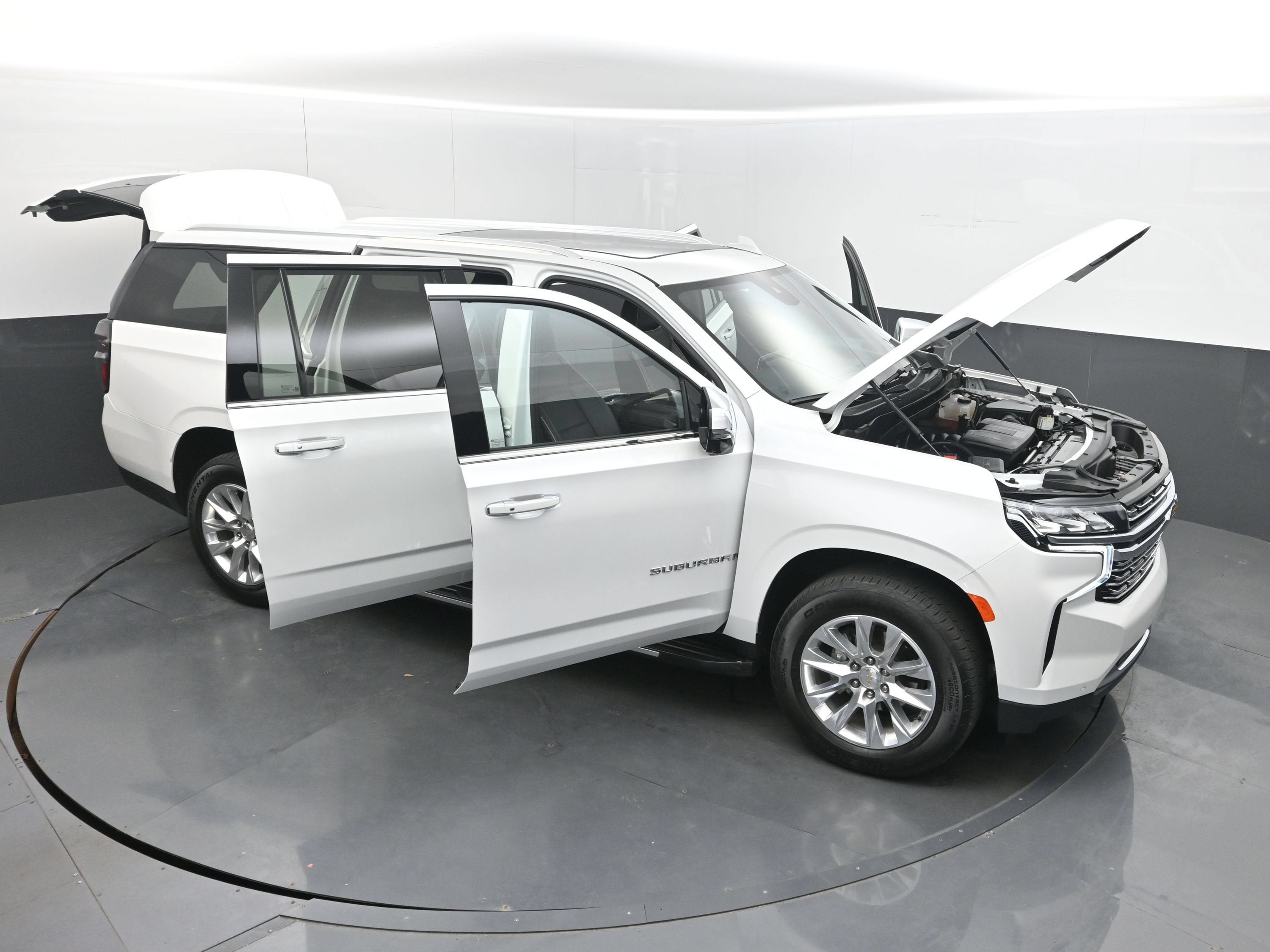 2024 Chevrolet Suburban Premier
