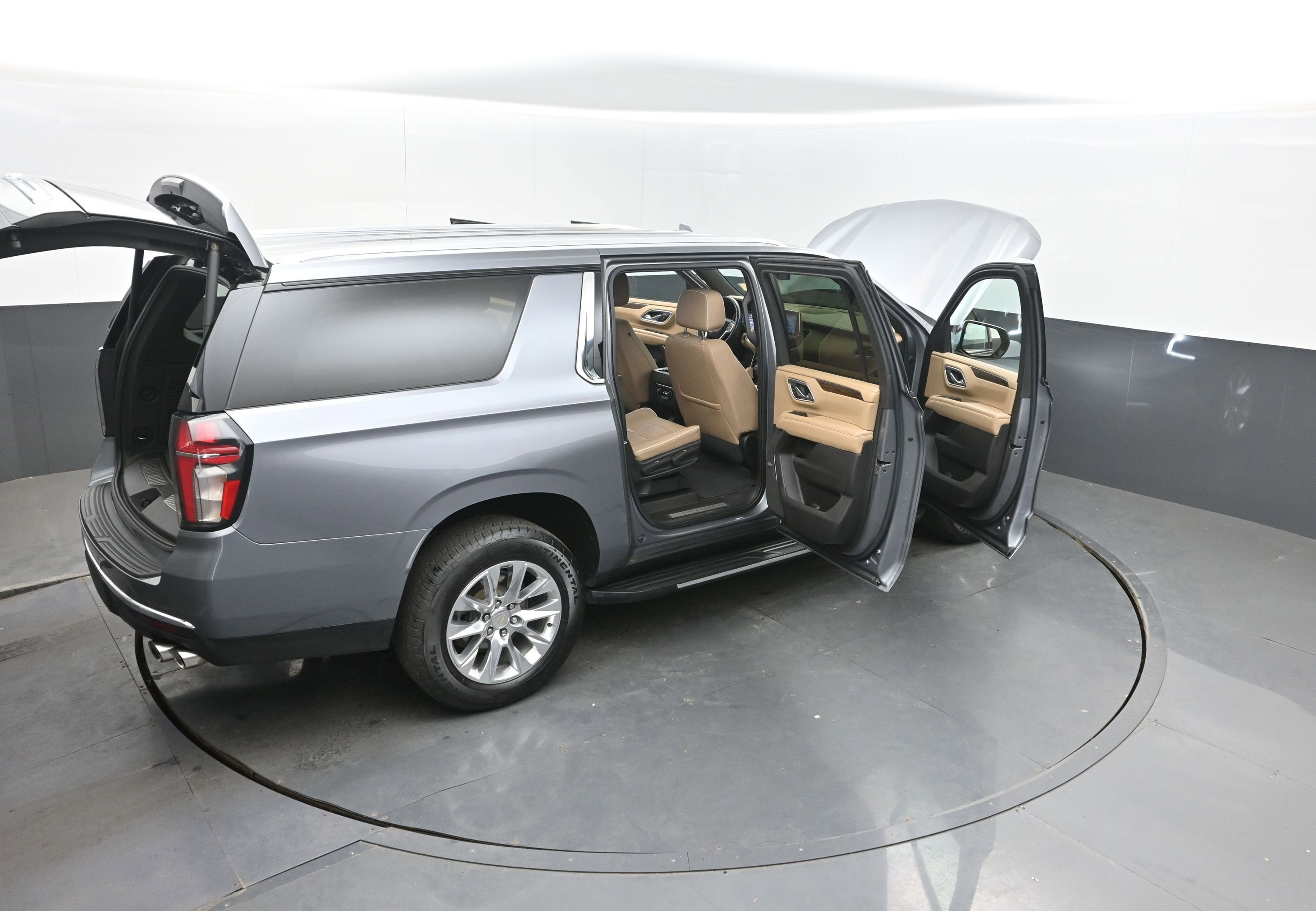 2021 Chevrolet Suburban Premier