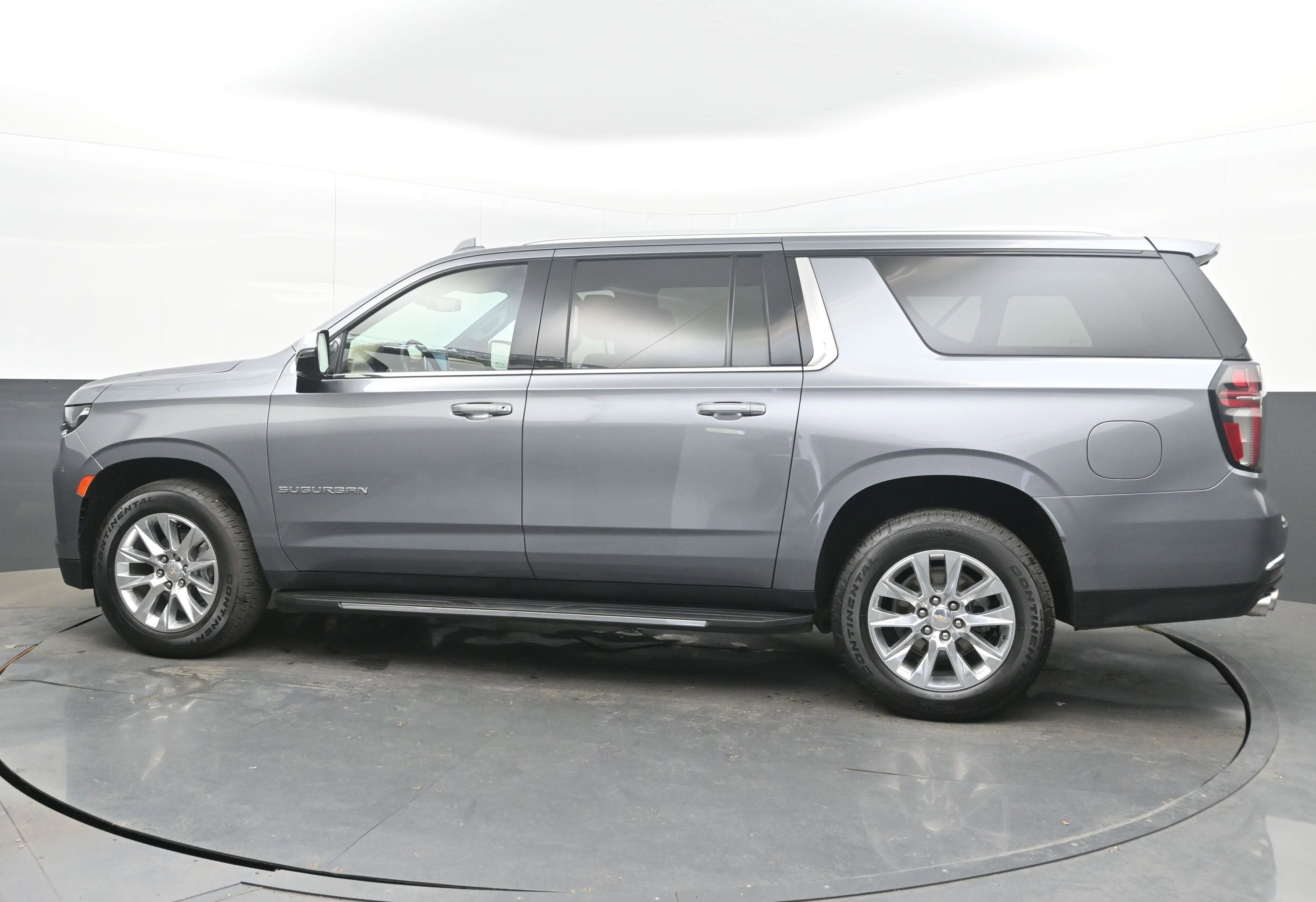 2021 Chevrolet Suburban Premier