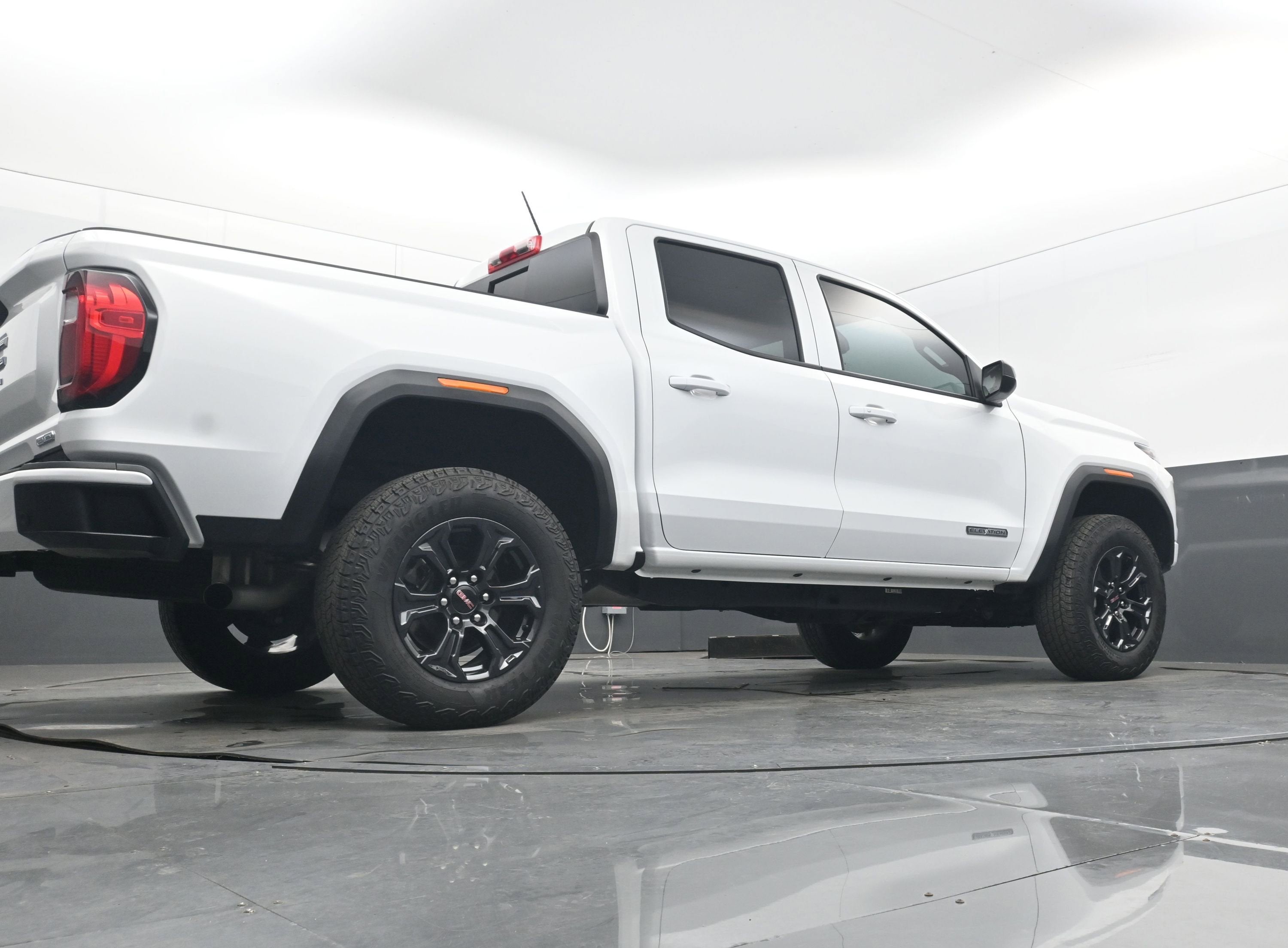 2025 GMC Canyon 2WD Elevation