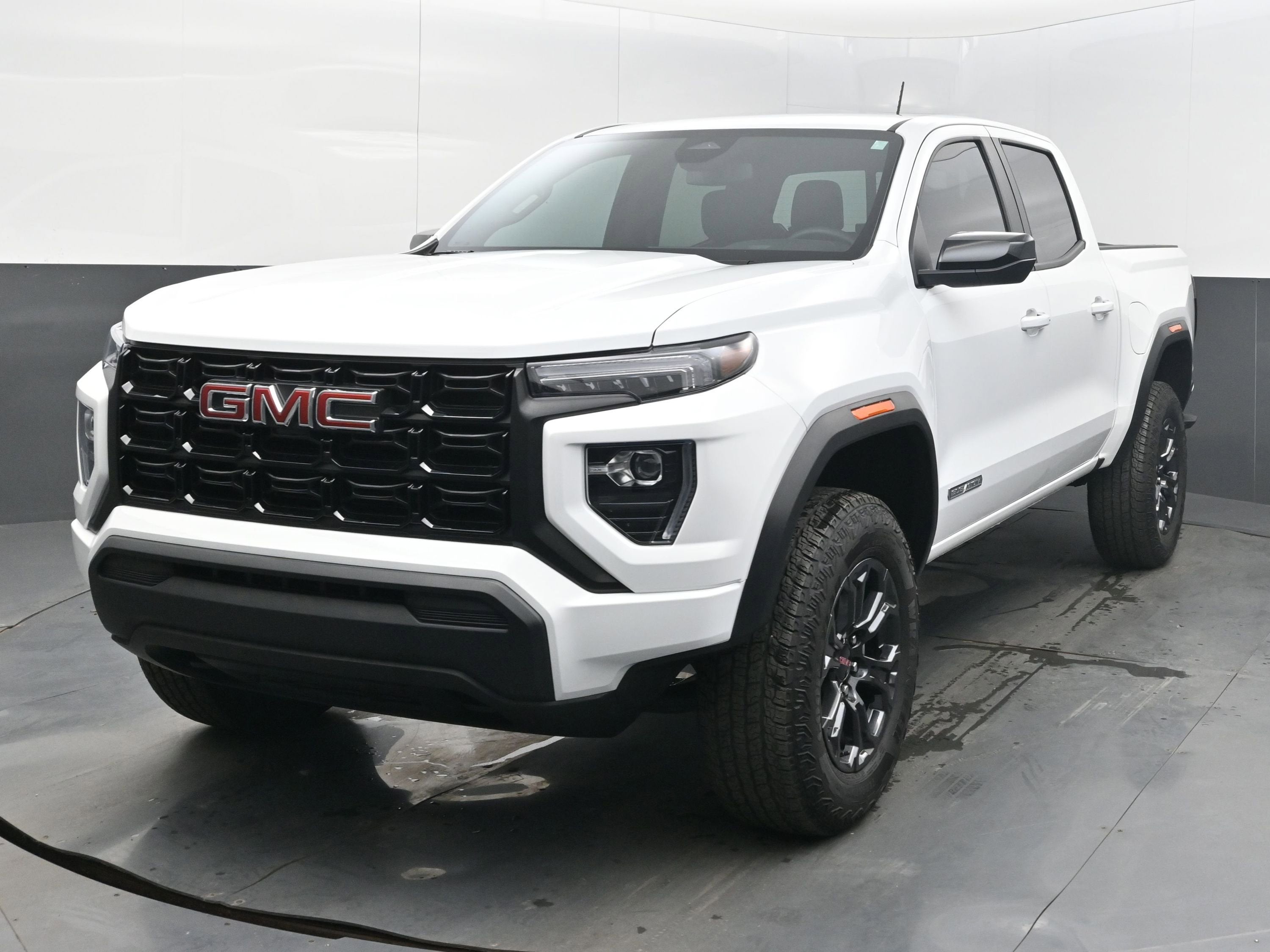 2025 GMC Canyon 2WD Elevation