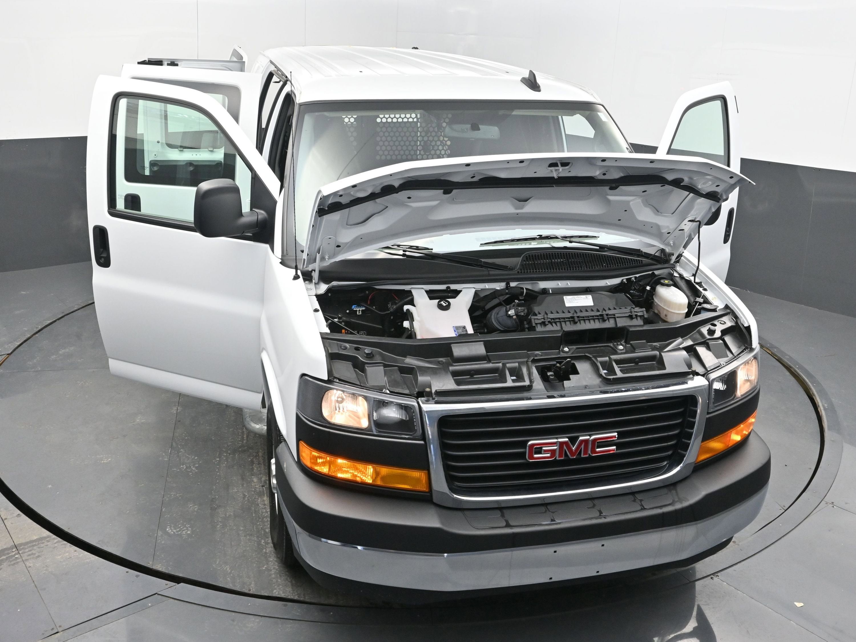 2024 GMC Savana Cargo Van Work Van