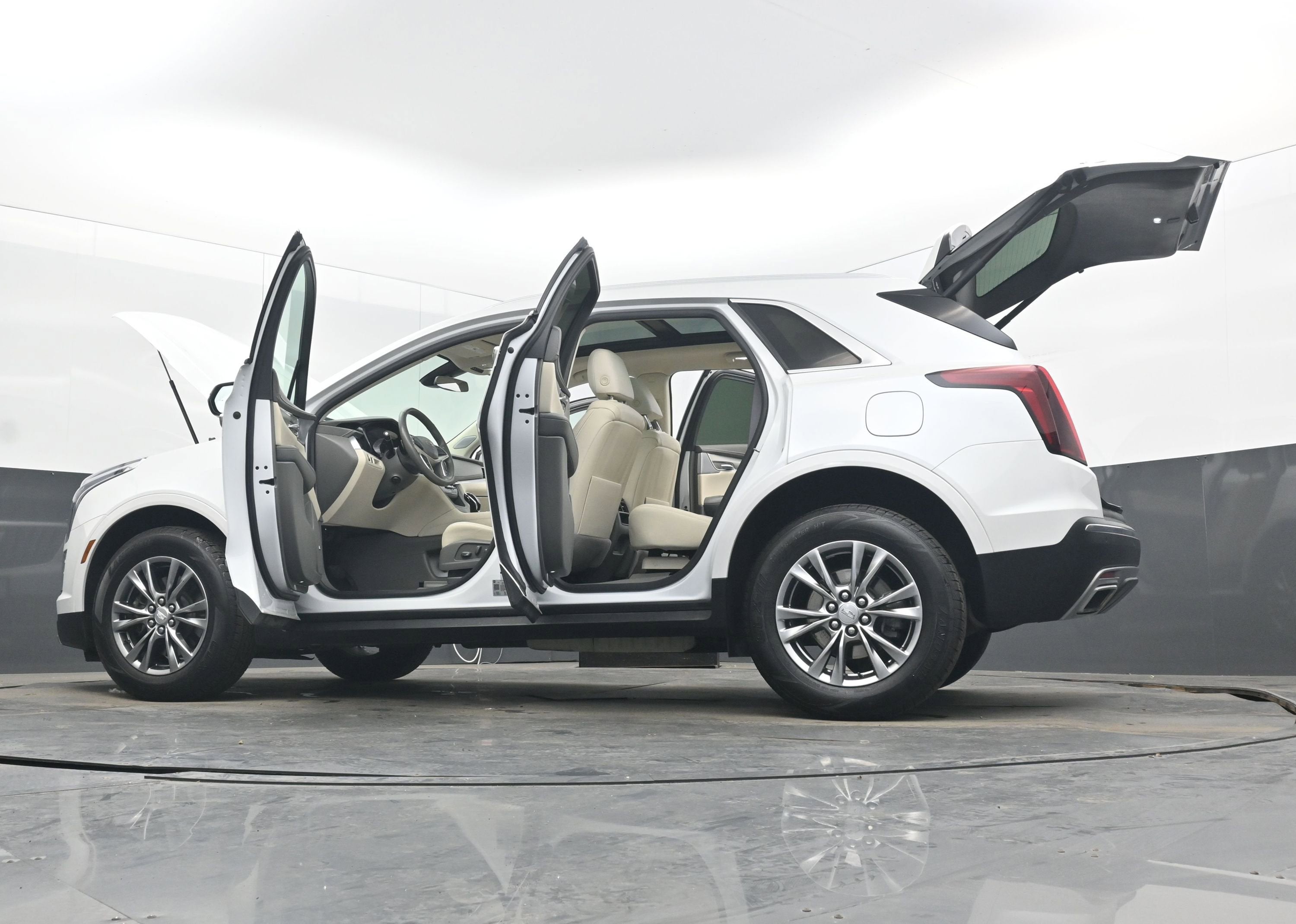 2023 Cadillac XT5 AWD Premium Luxury