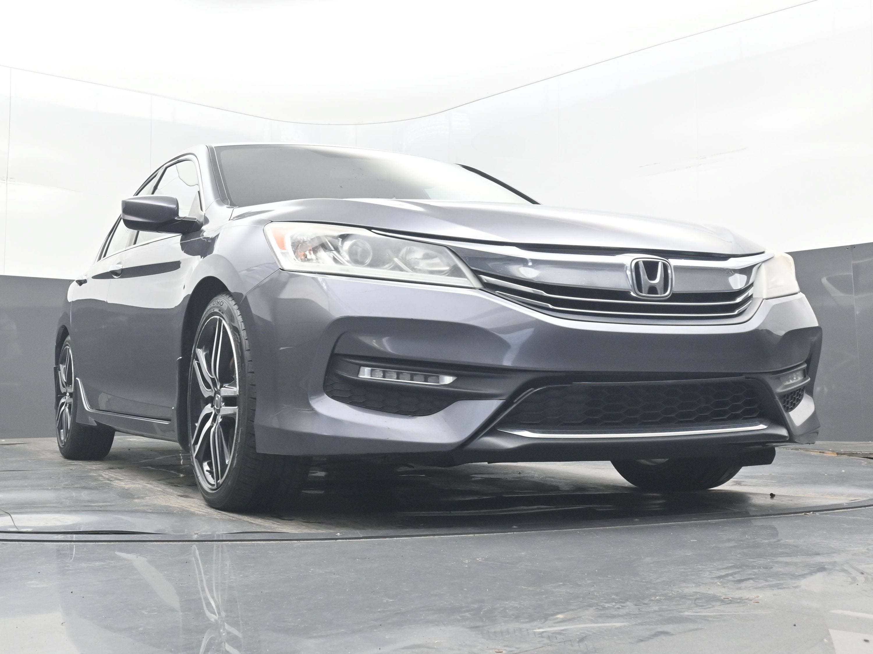 2017 Honda Accord Sedan Sport SE
