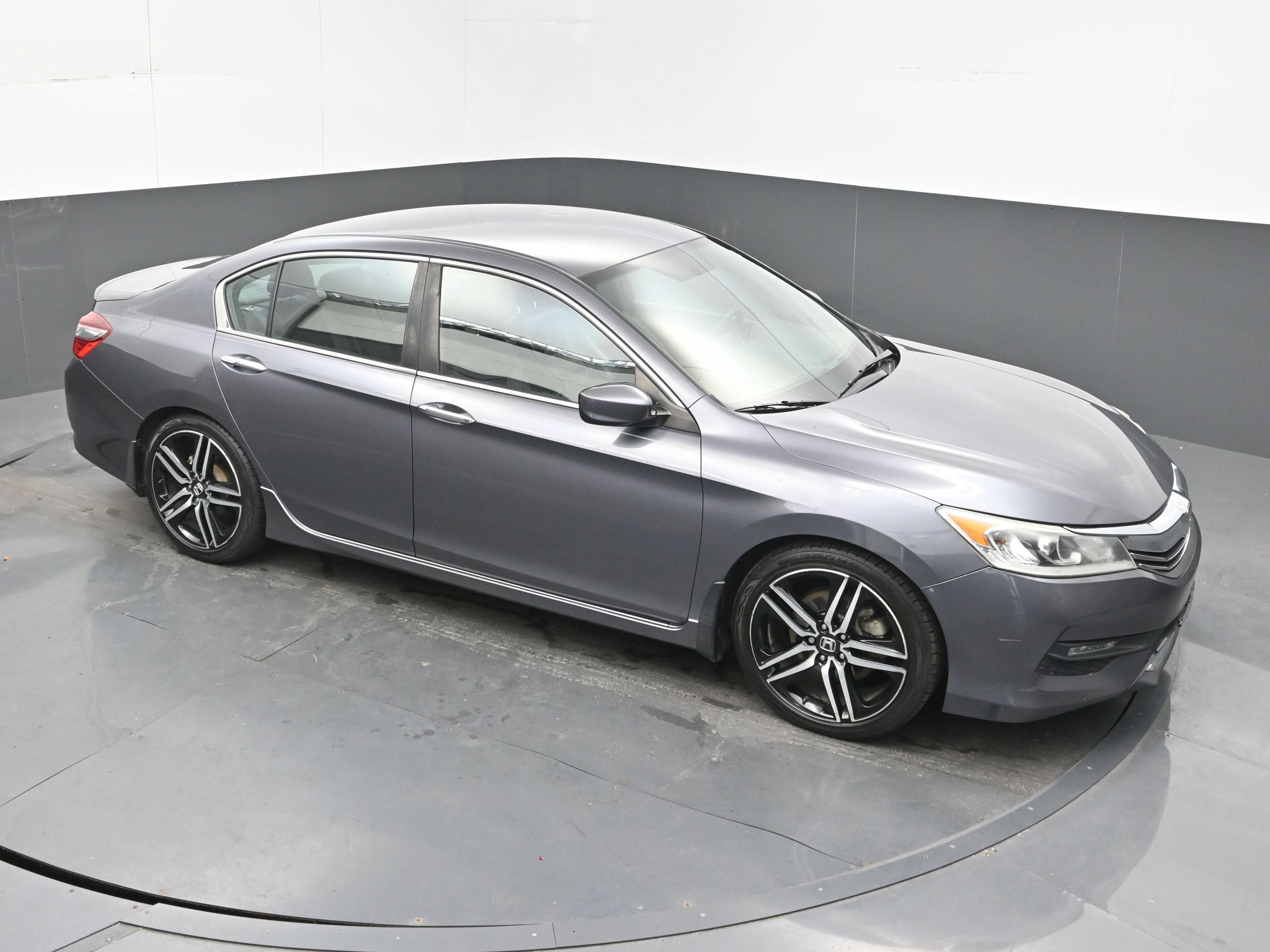 2017 Honda Accord Sedan Sport SE