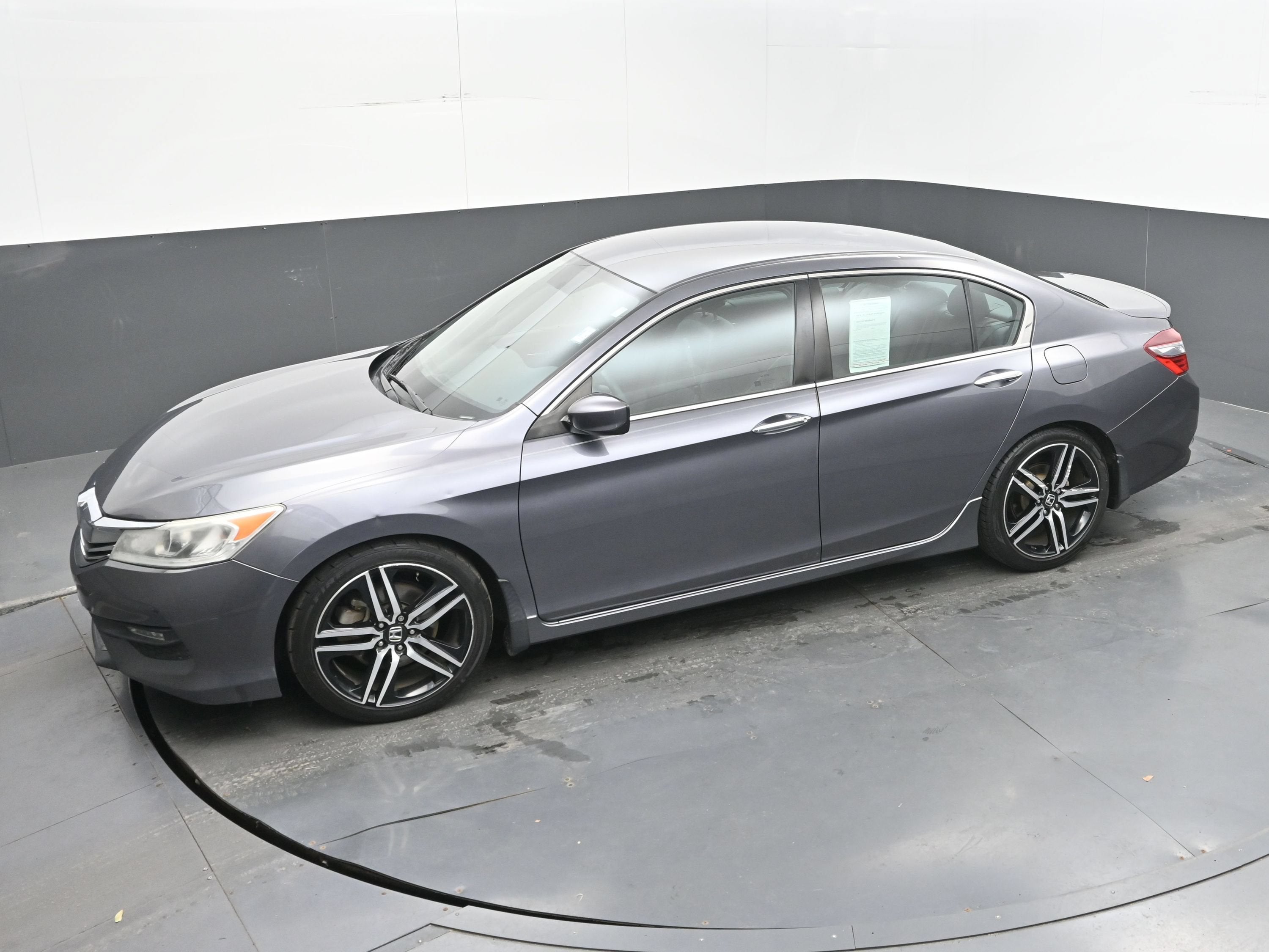 2017 Honda Accord Sedan Sport SE