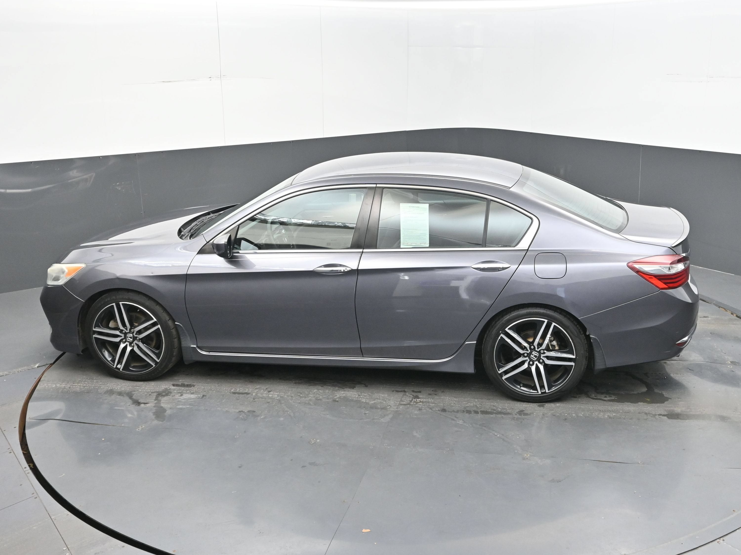 2017 Honda Accord Sedan Sport SE