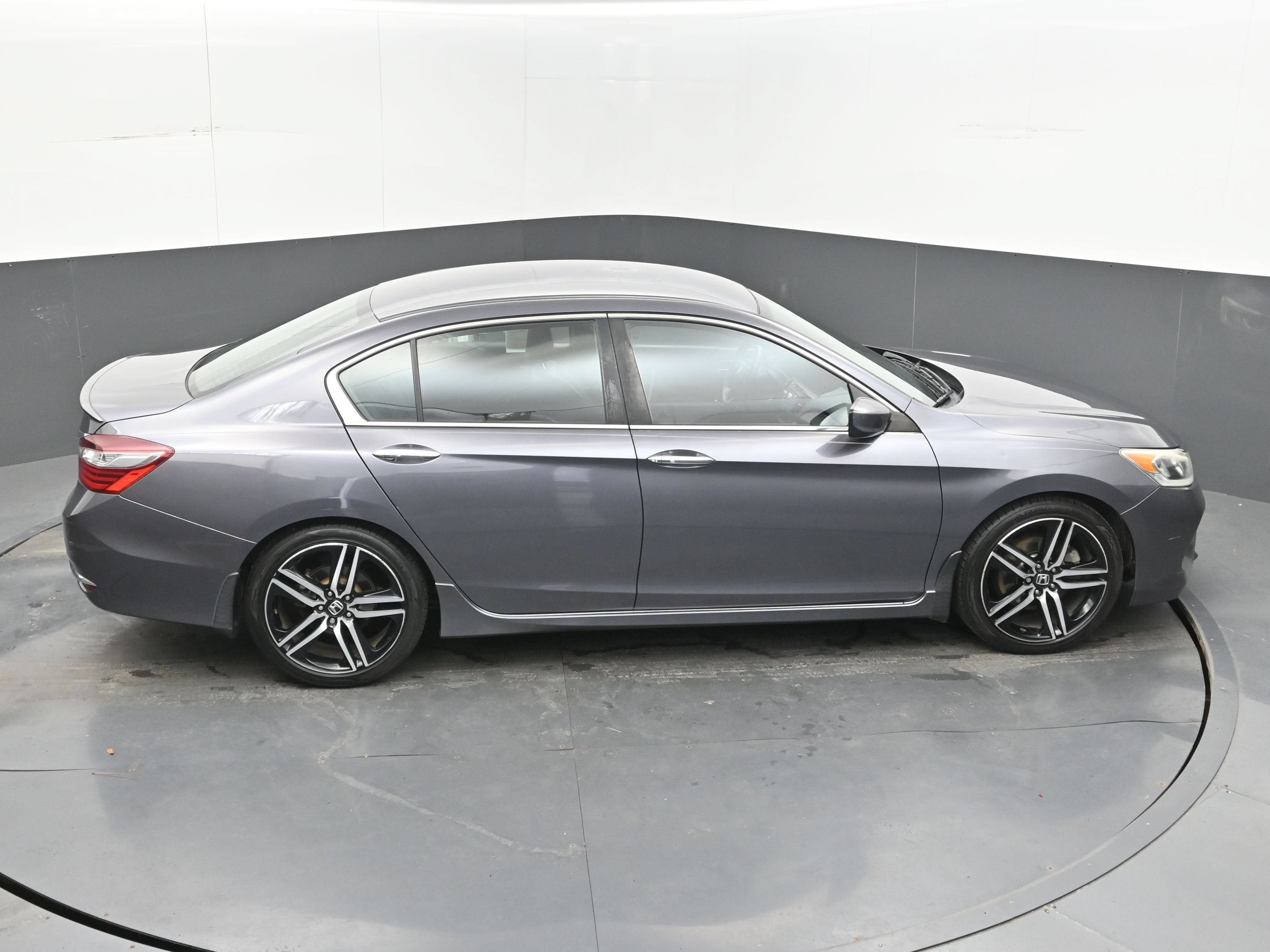 2017 Honda Accord Sedan Sport SE