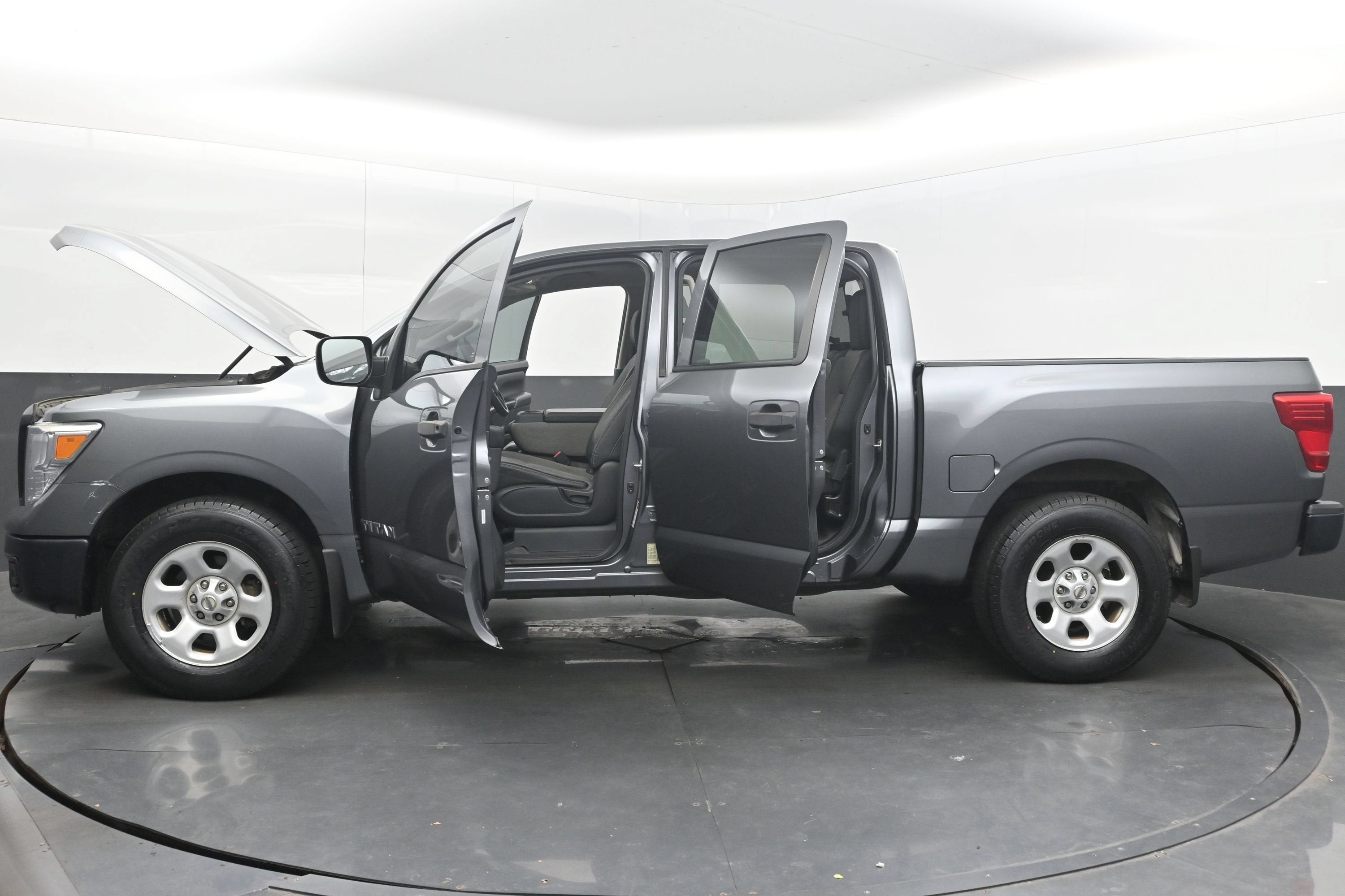 2018 Nissan Titan S