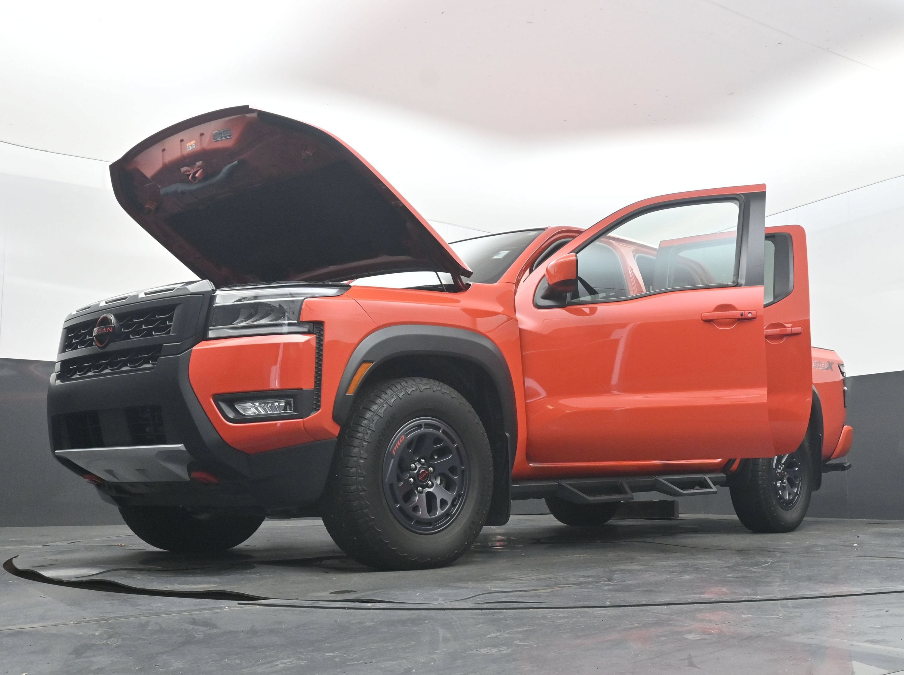 2025 Nissan Frontier PRO-X