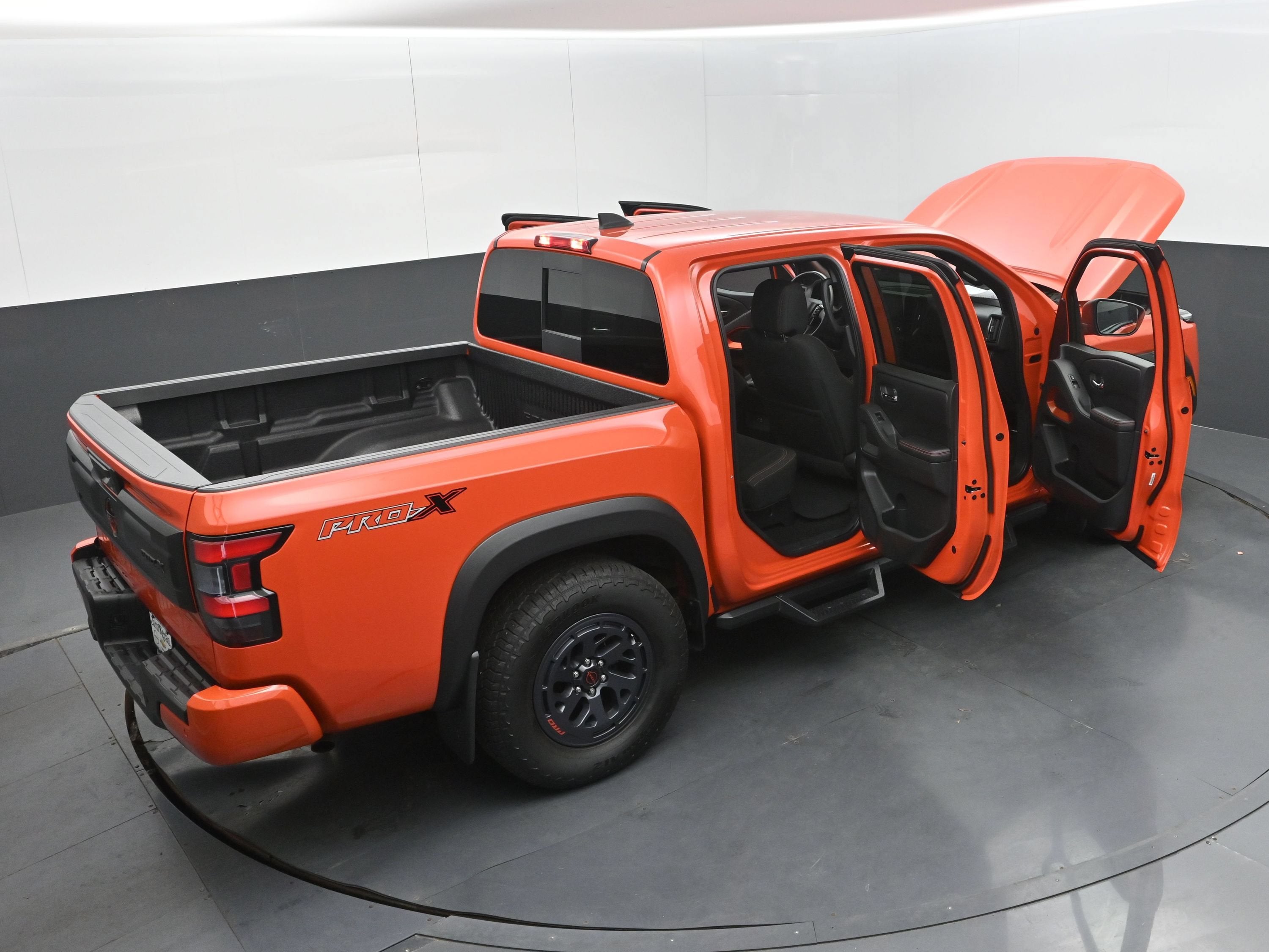 2025 Nissan Frontier PRO-X